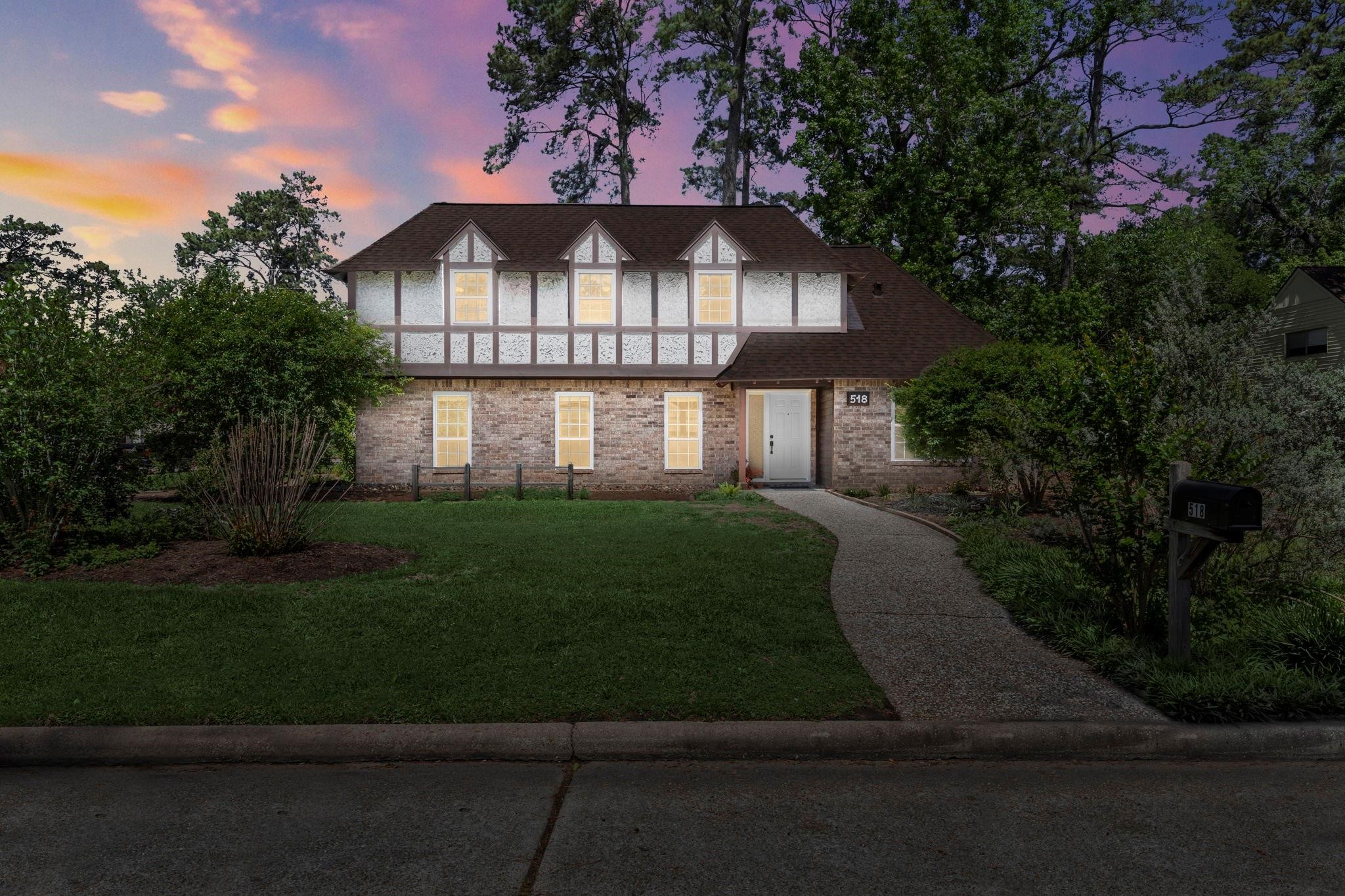 518 Magic Oaks Drive Property Photo 1