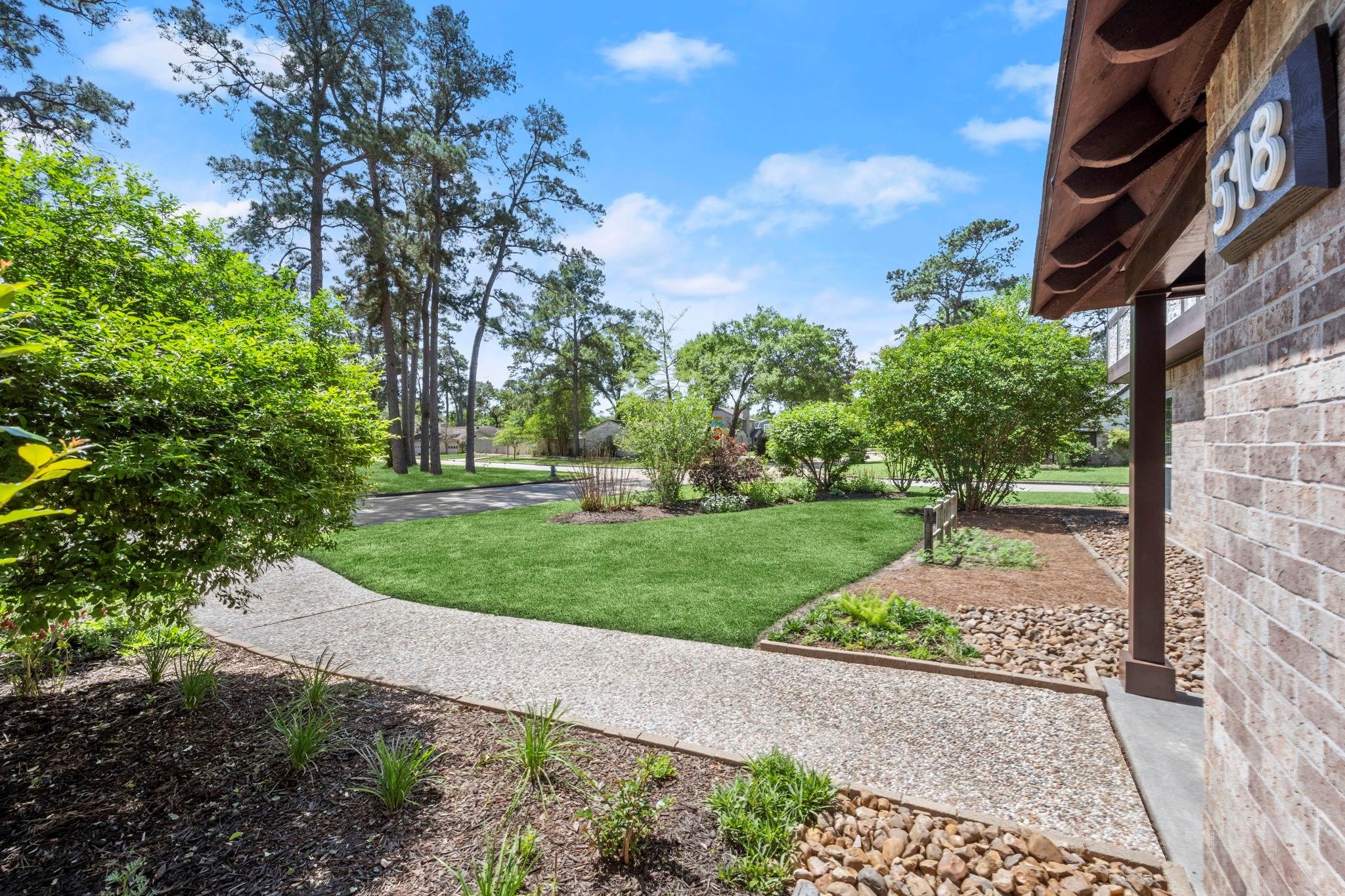 518 Magic Oaks Drive Property Photo 7