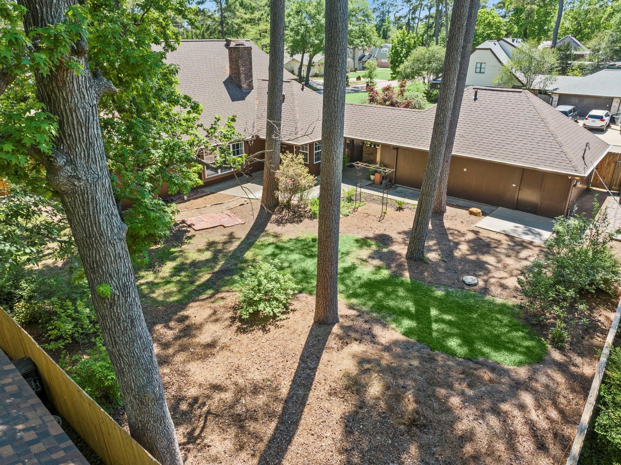 518 Magic Oaks Drive Property Photo 13