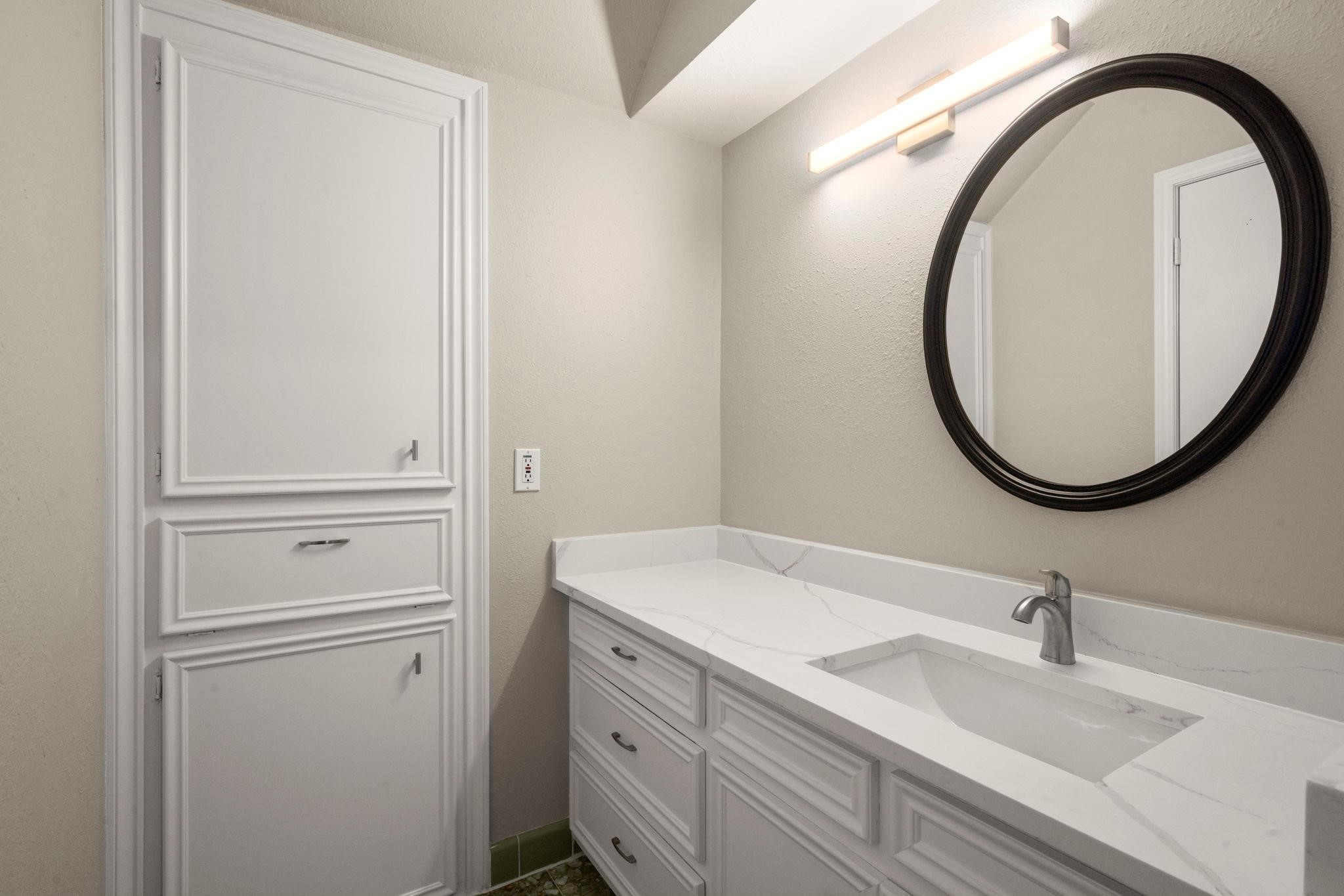 518 Magic Oaks Drive Property Photo 36
