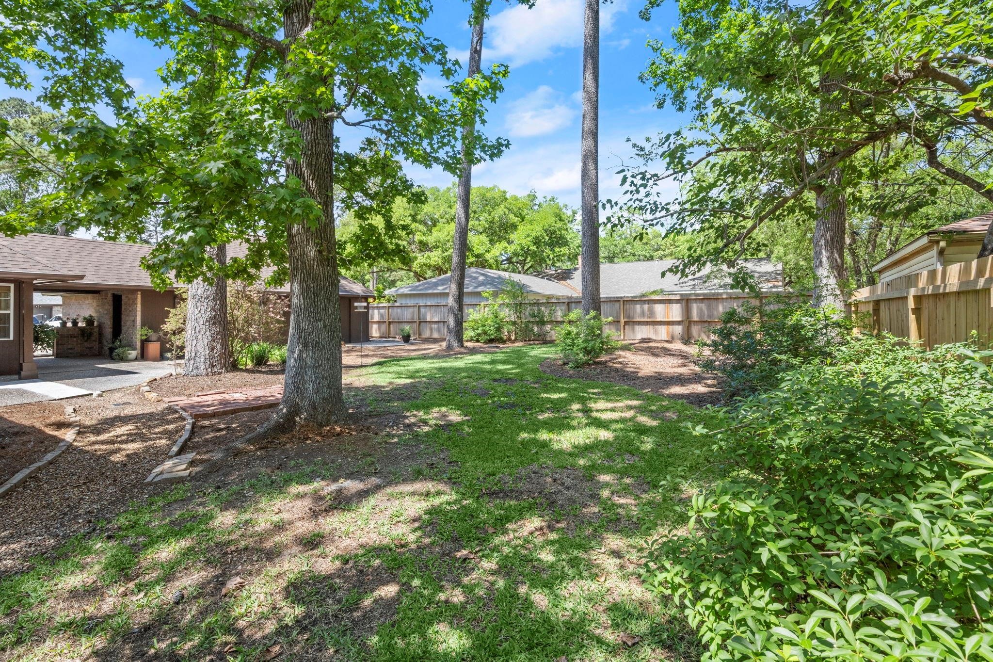 518 Magic Oaks Drive Property Photo 45