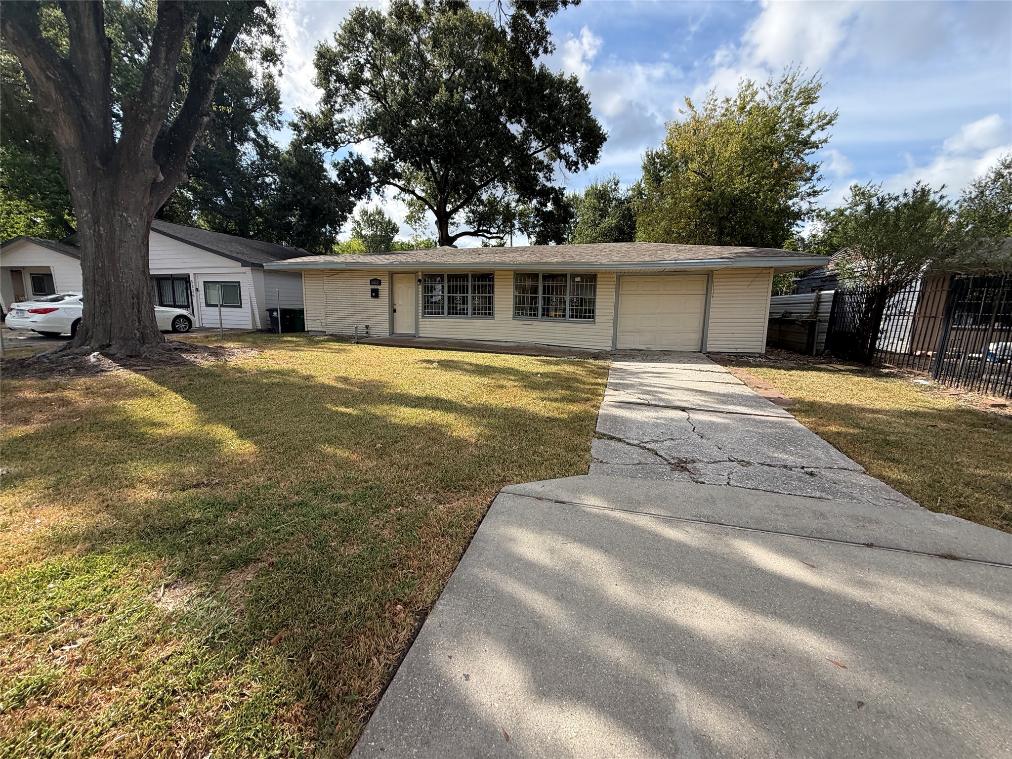 5322 Dewberry Street Property Photo 1