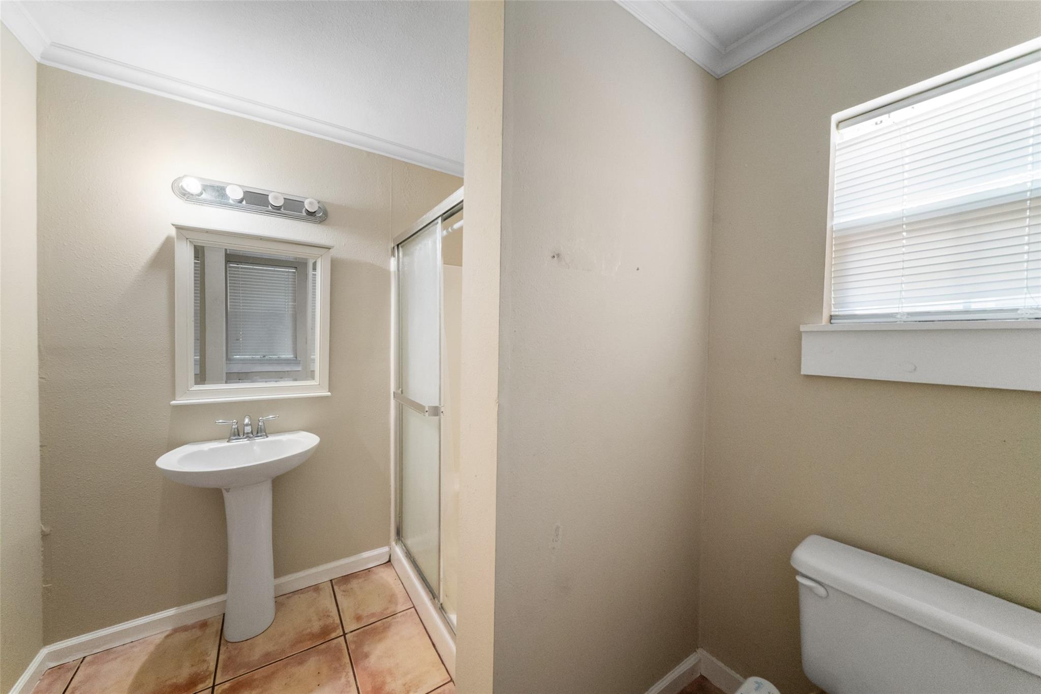 307 Center Street Property Photo 17
