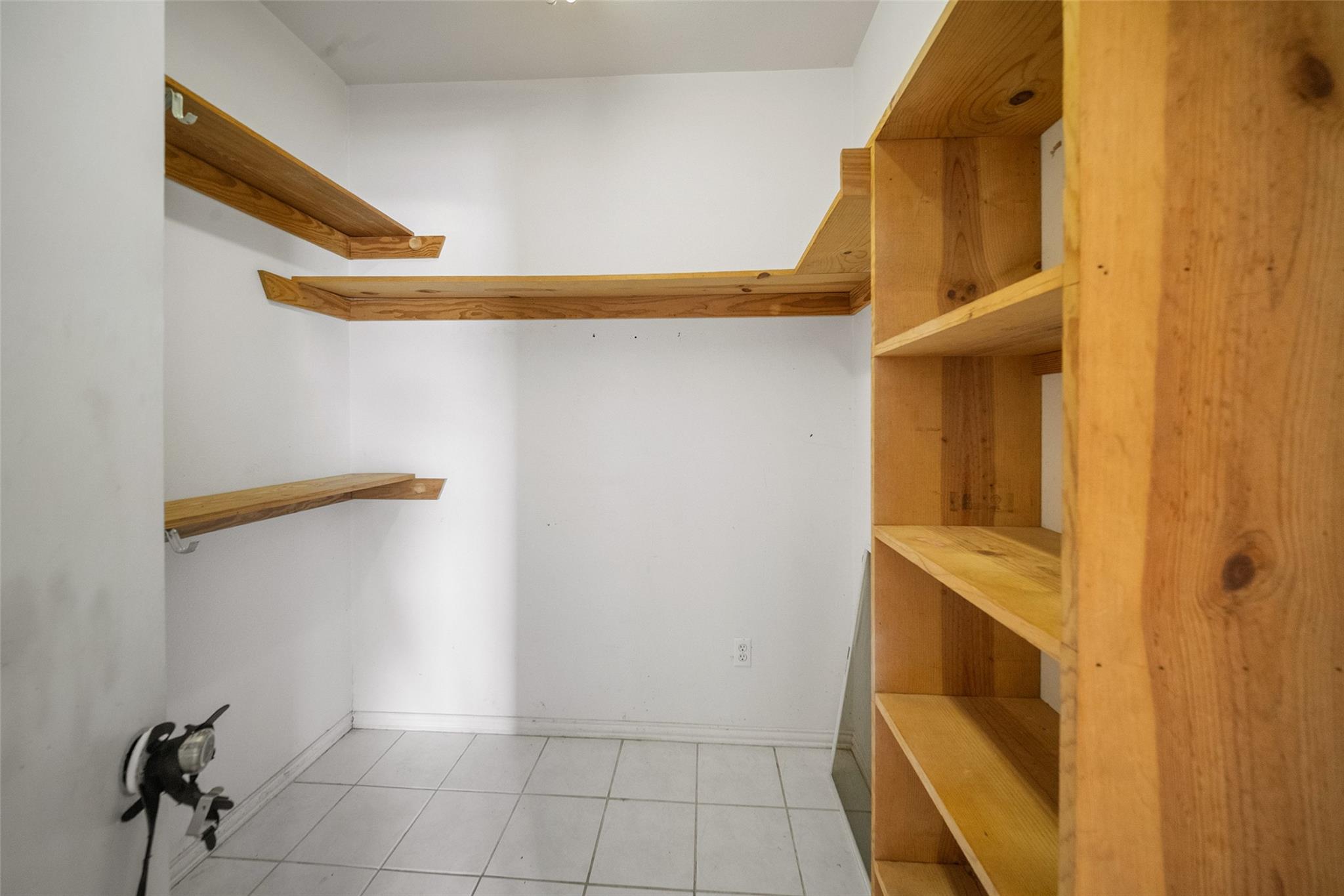 307 Center Street Property Photo 30