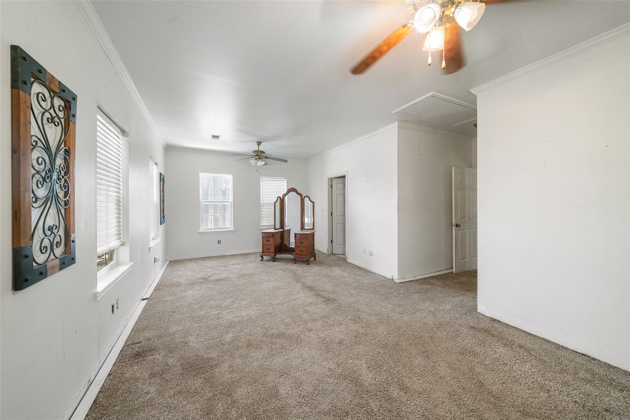 307 Center Street Property Photo 34