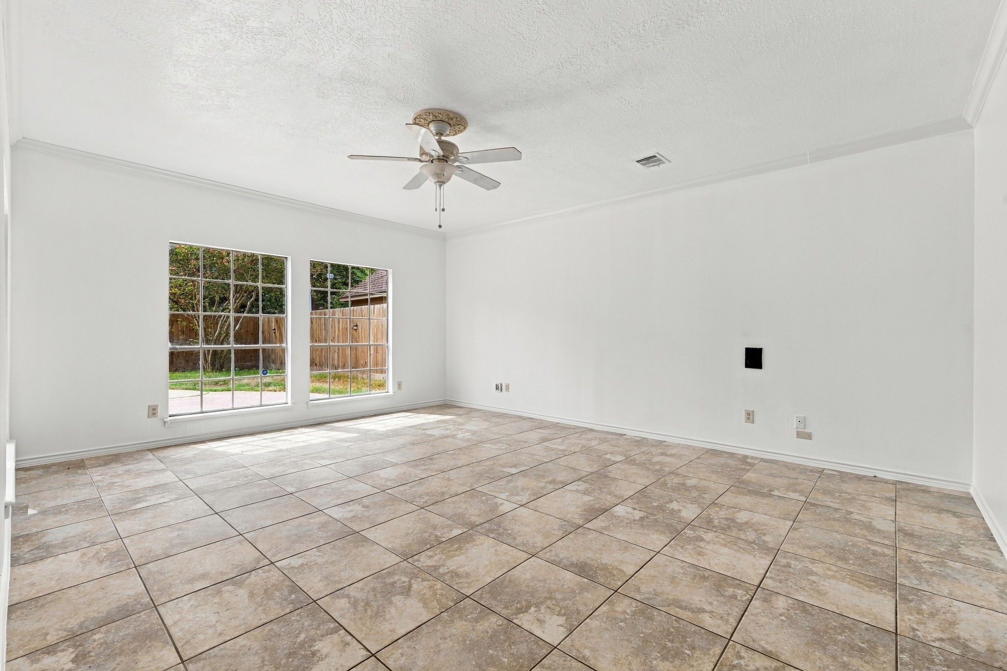 15407 Dawn Meadows Drive Property Photo 15