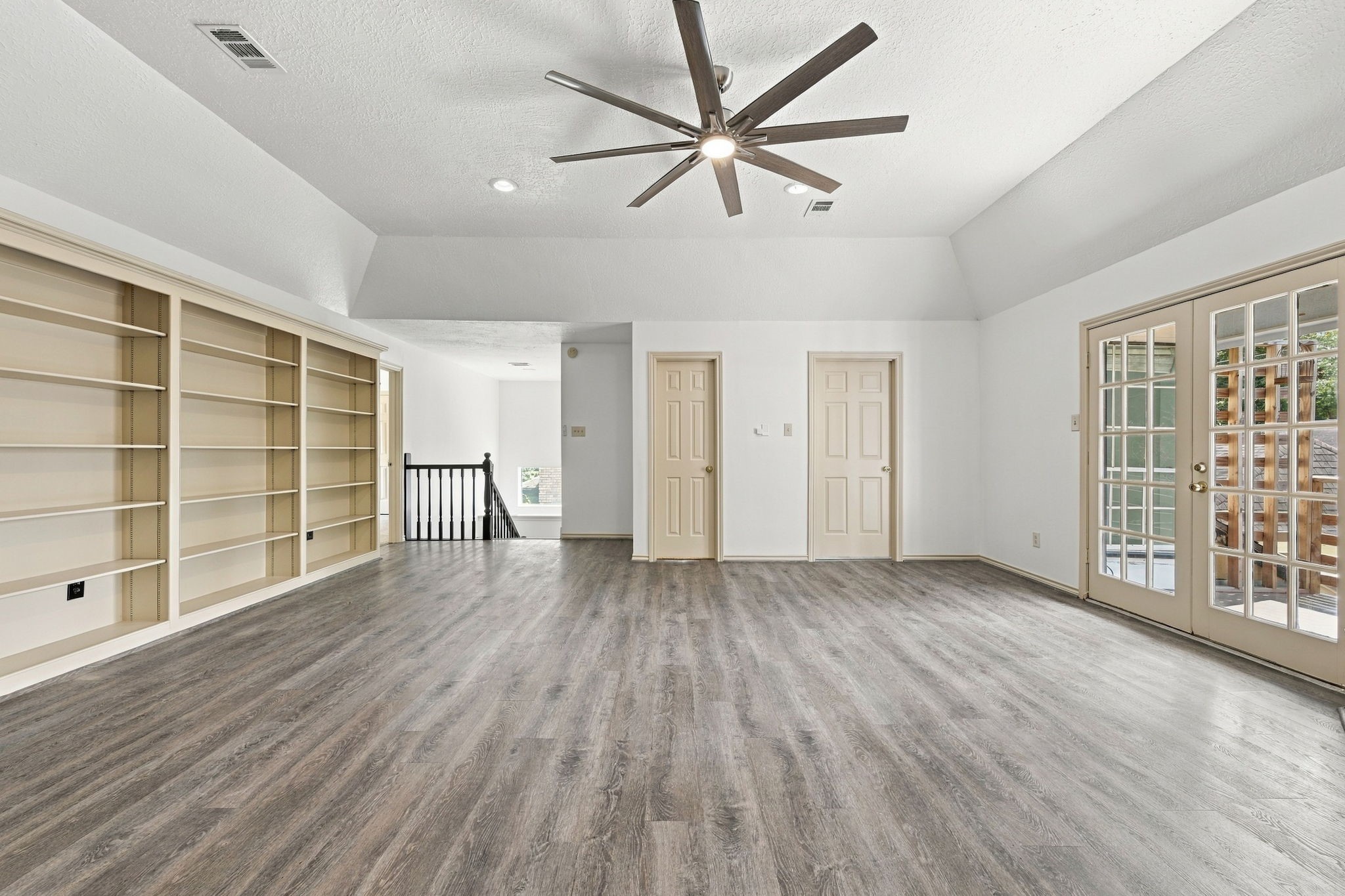 15407 Dawn Meadows Drive Property Photo 21