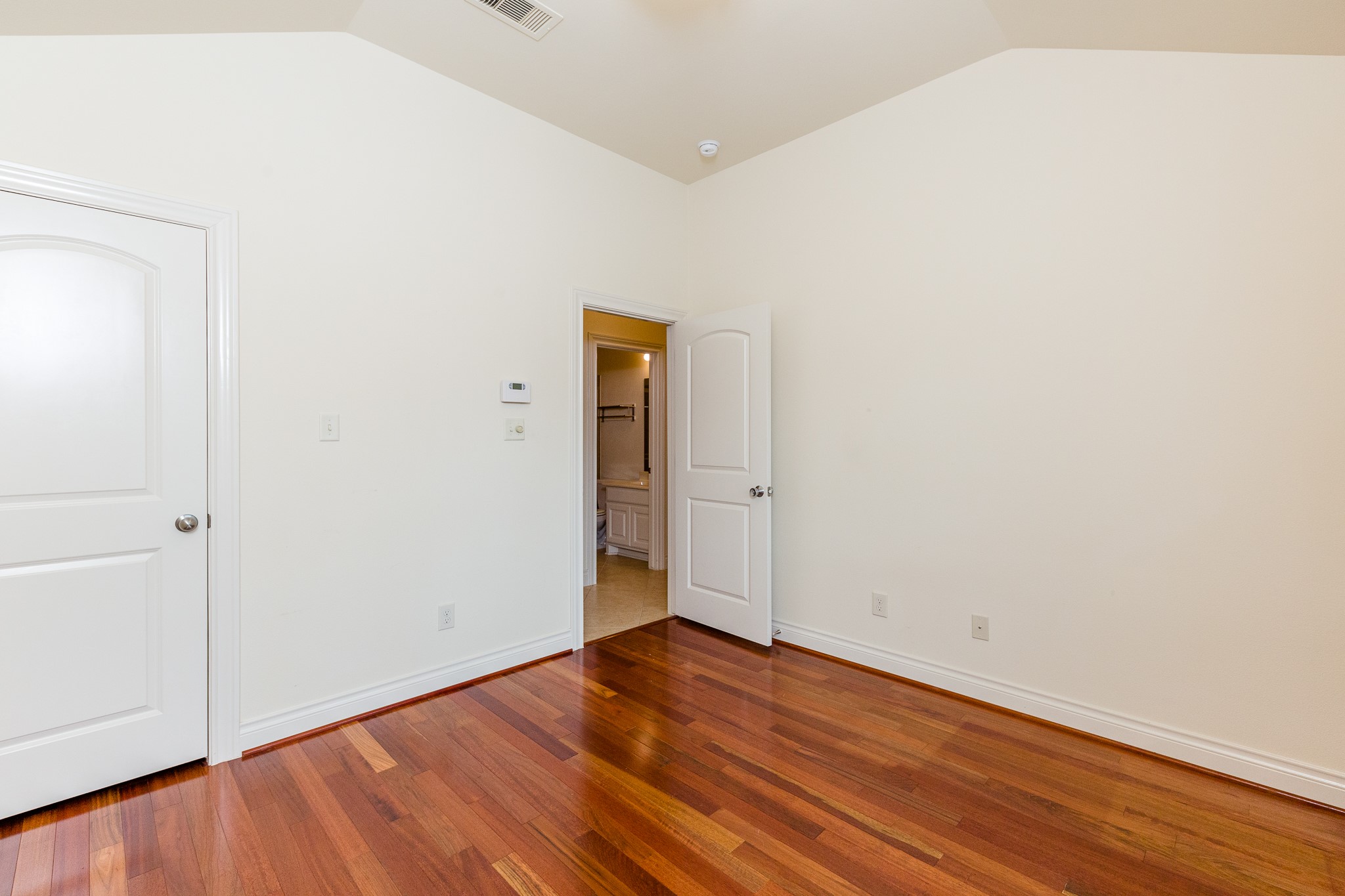 2703 Wild Lilac Drive Property Photo 7