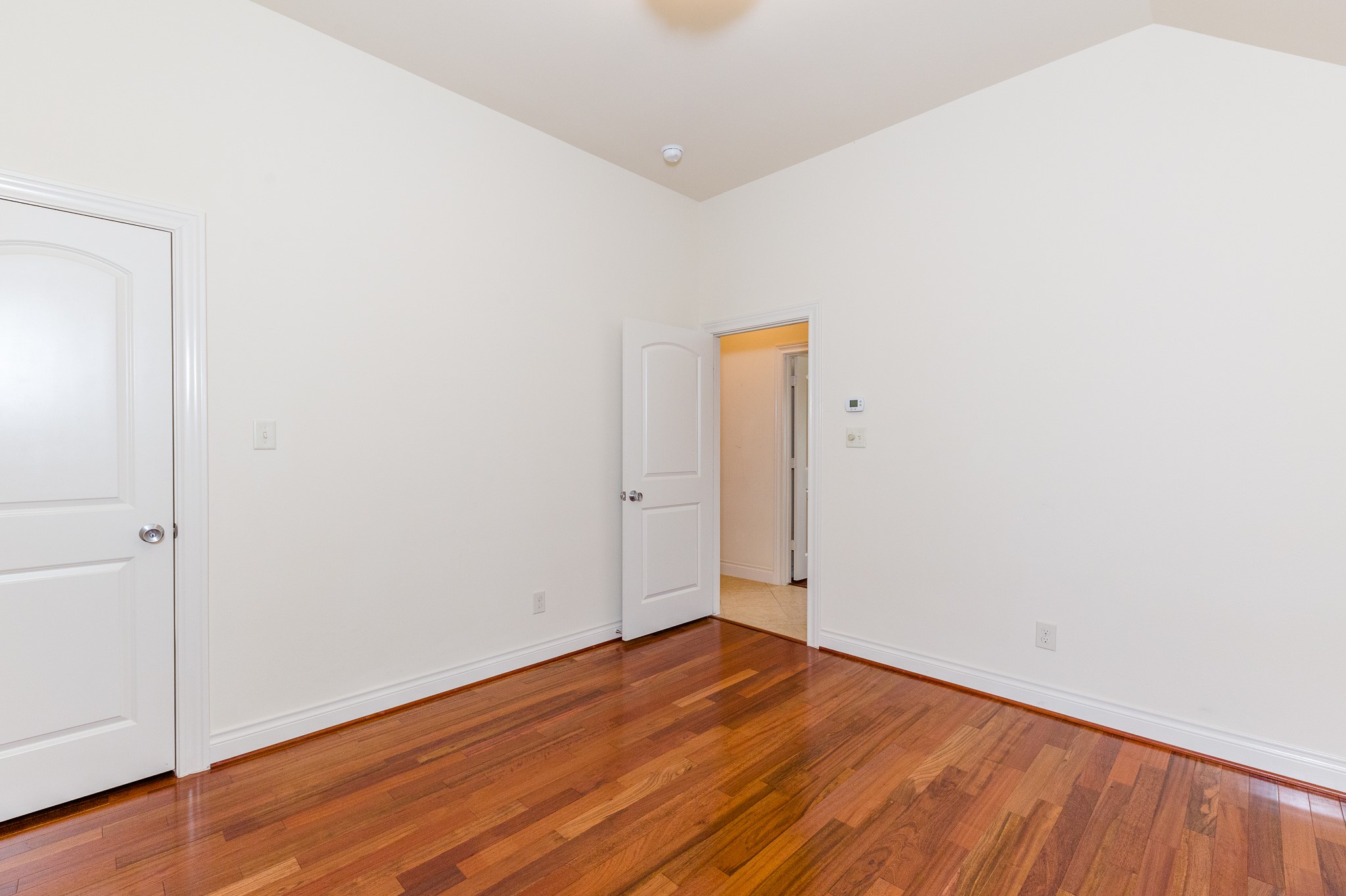 2703 Wild Lilac Drive Property Photo 9