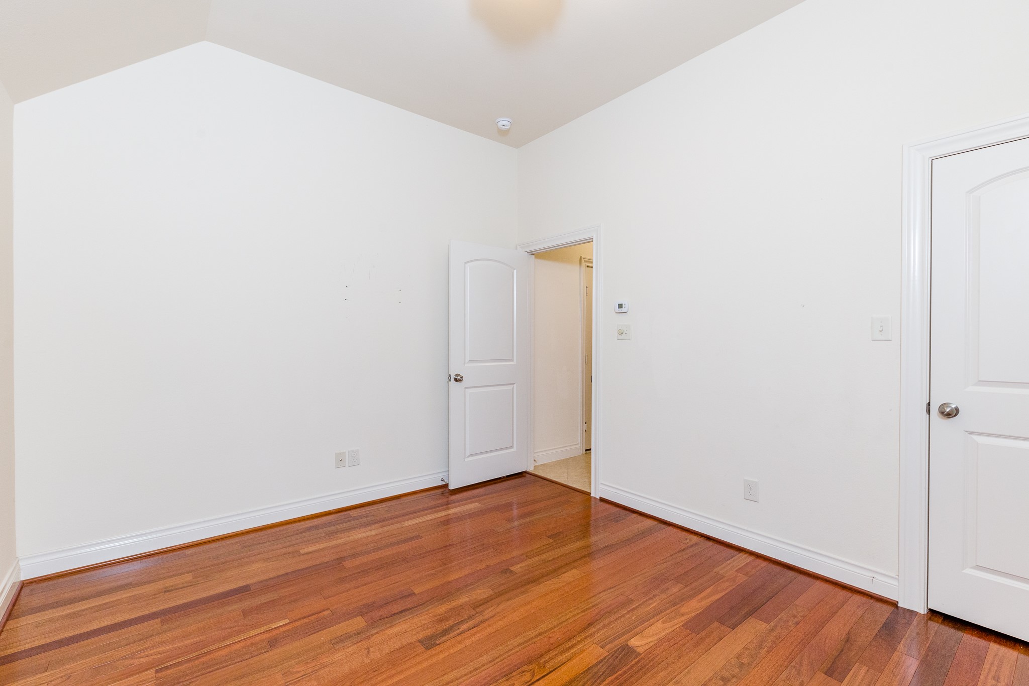 2703 Wild Lilac Drive Property Photo 12