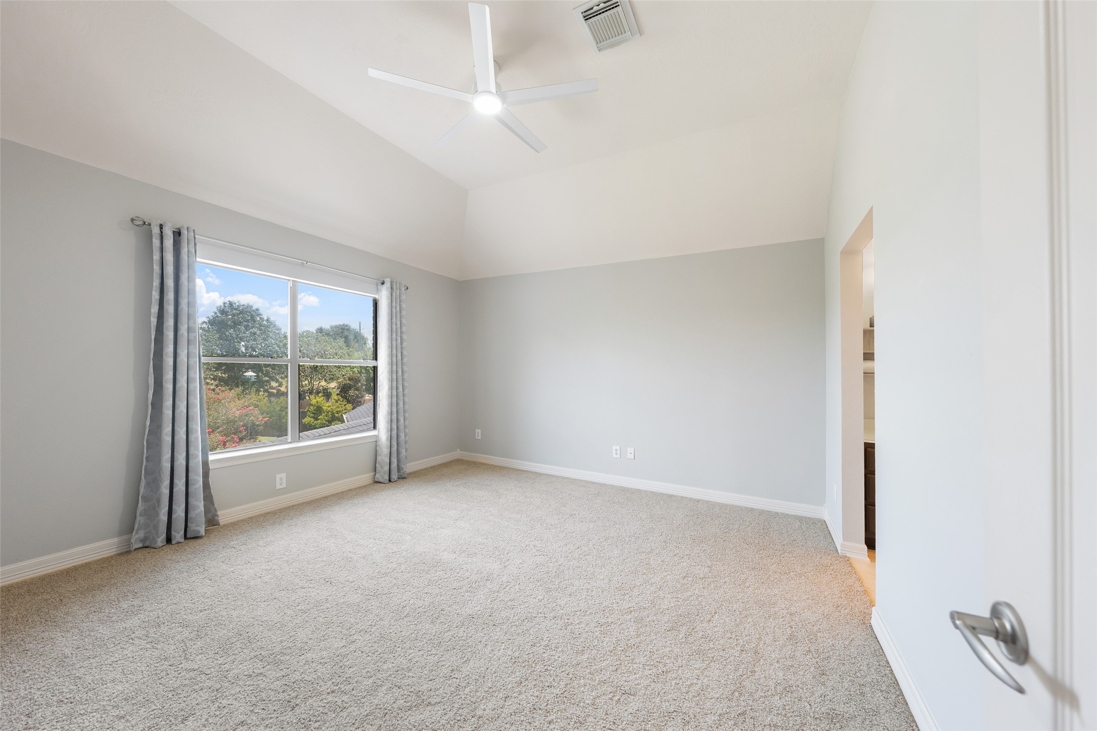 5450 Faircreek Lane Property Photo 27