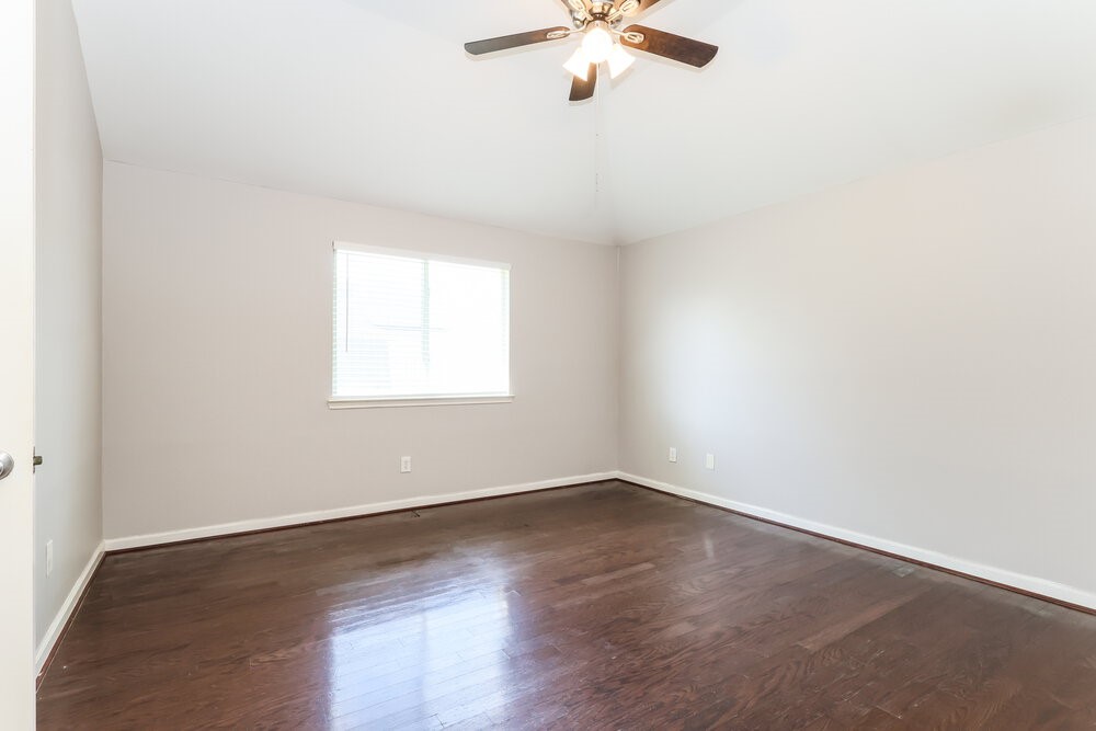 3426 Owl Crossing Lane Property Photo 7