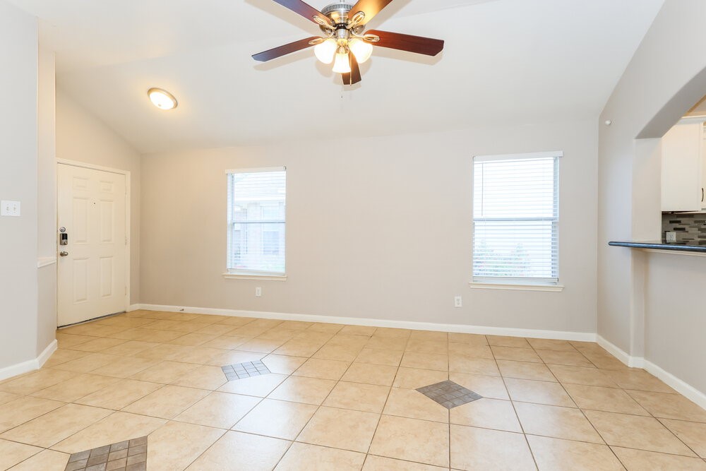 3426 Owl Crossing Lane Property Photo 12