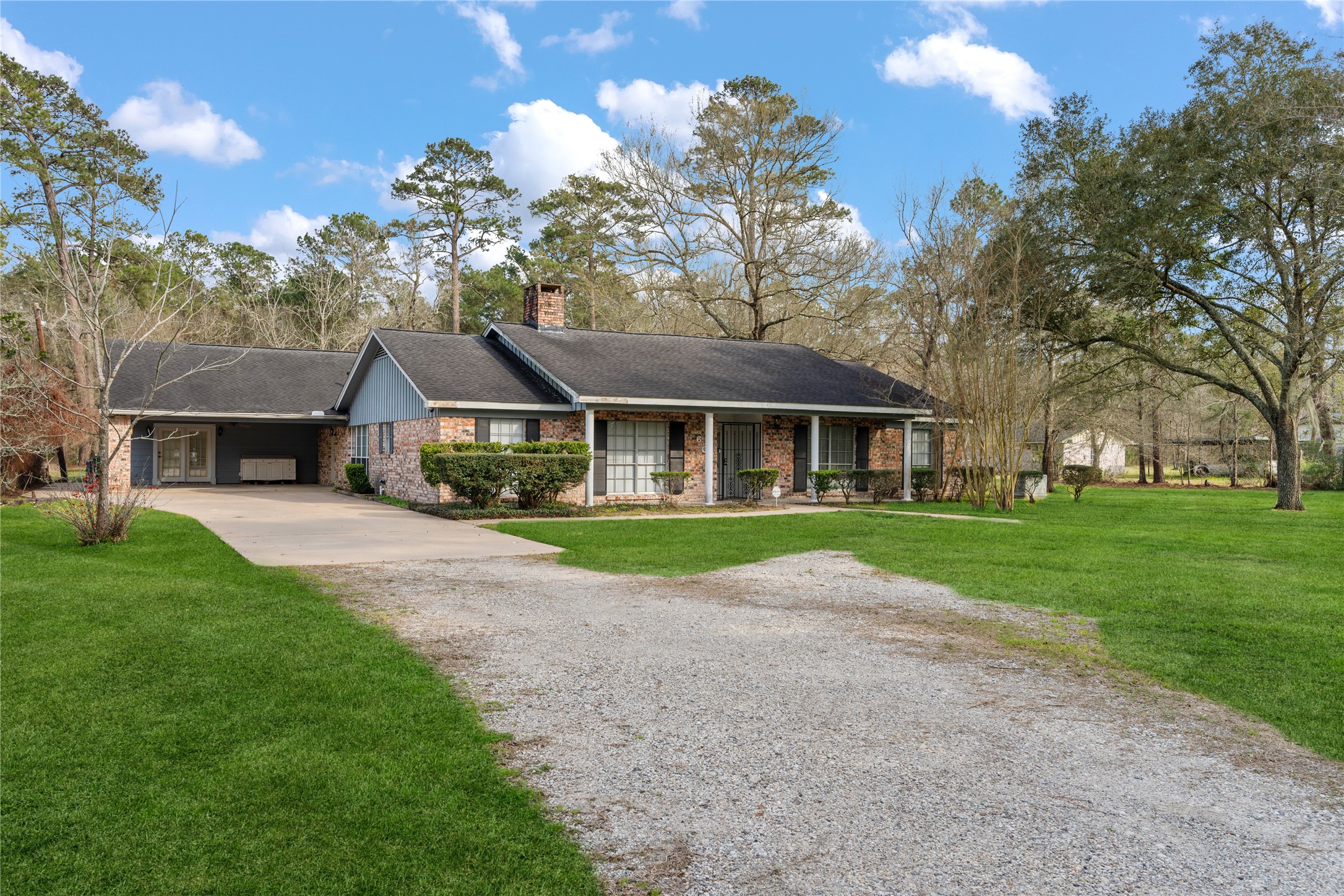 606 Wallisville Road Property Photo