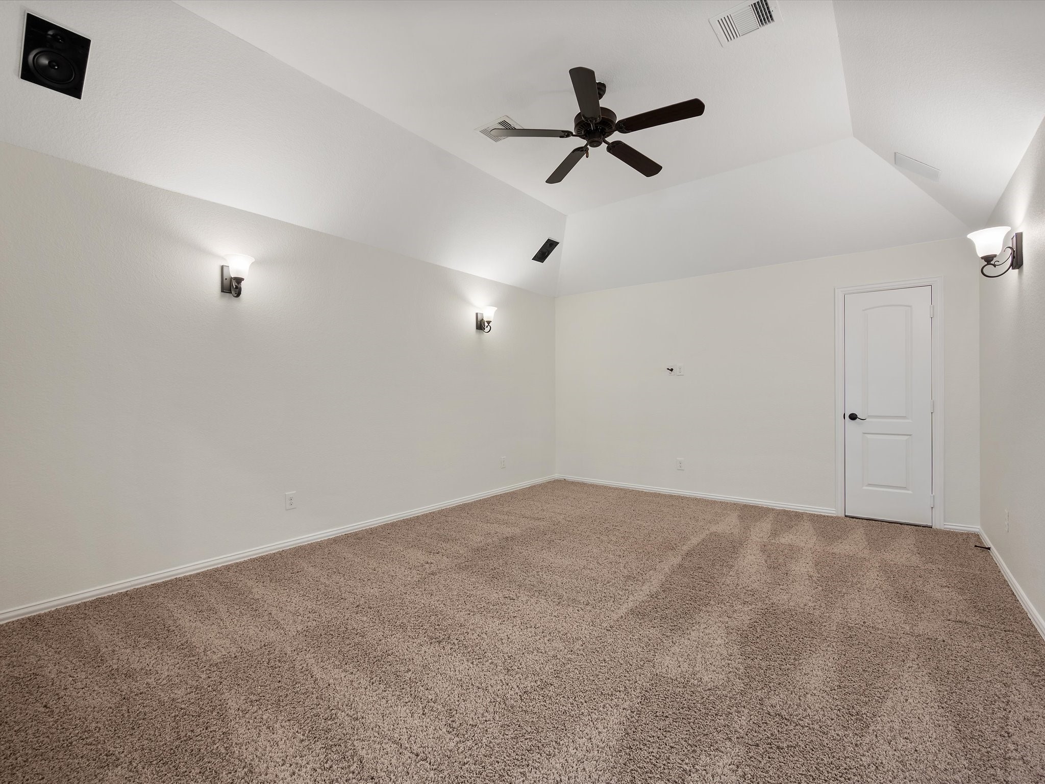 17218 Milrig Court Property Photo 24