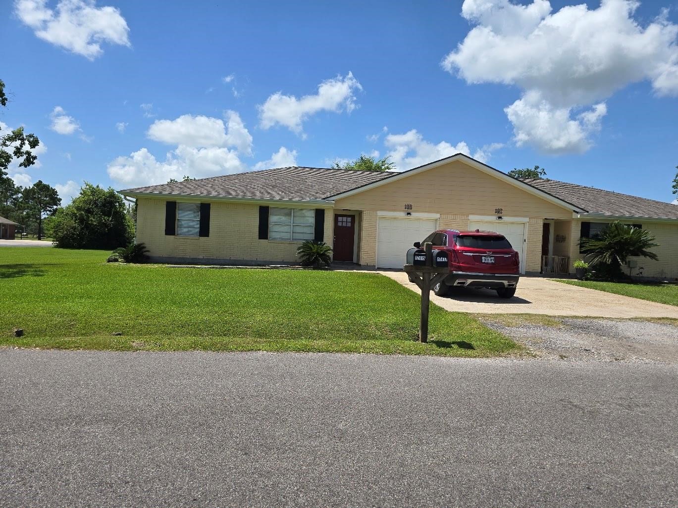 17415-17417 Fir Road Property Photo 1
