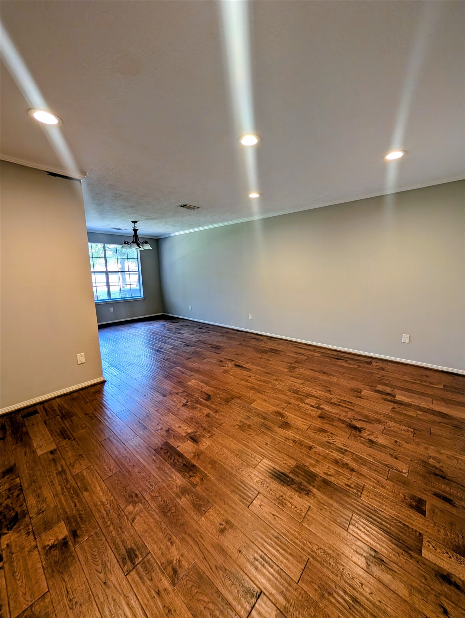 12506 Mill Ridge Drive Property Photo 4
