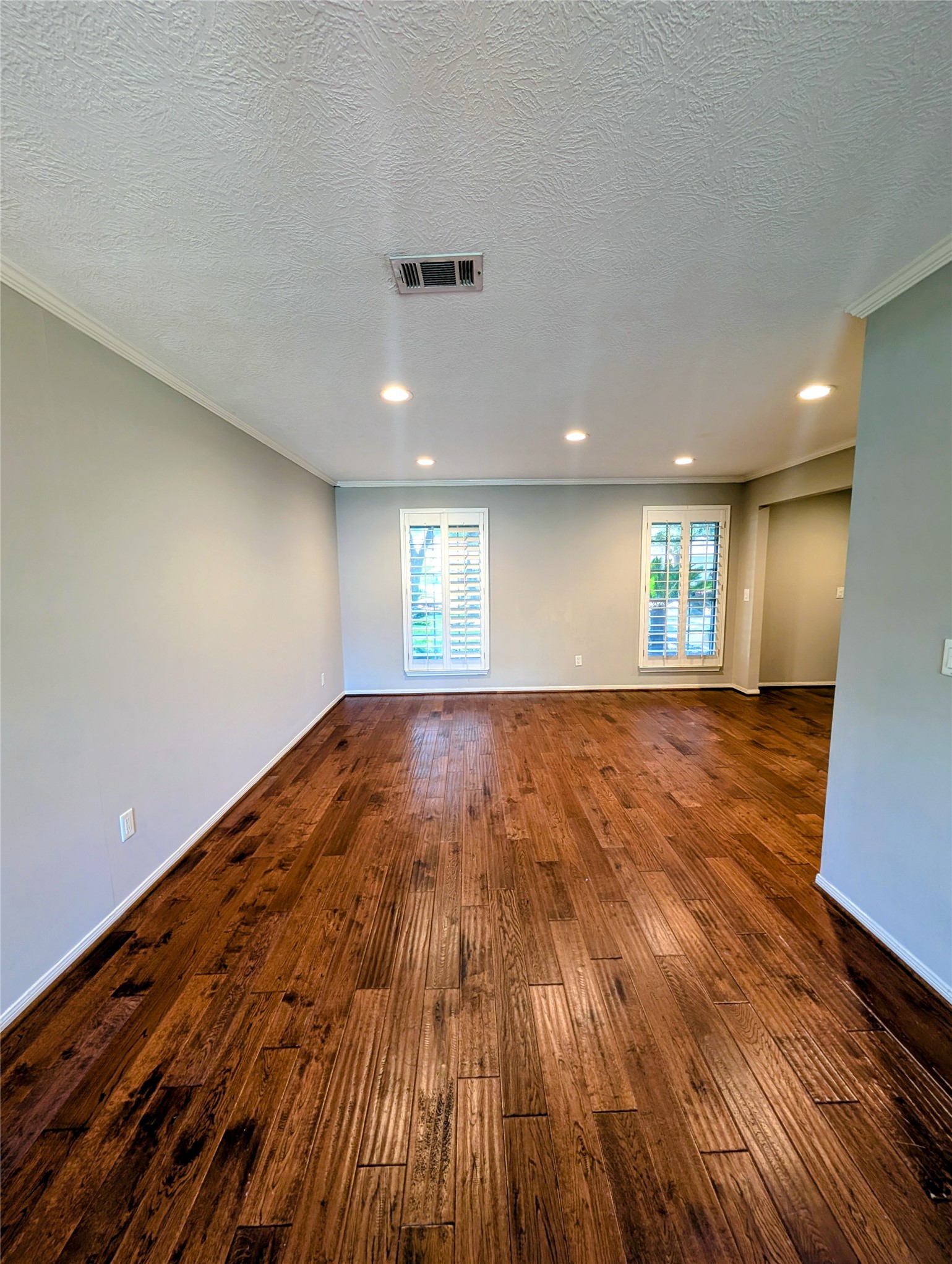 12506 Mill Ridge Drive Property Photo 5