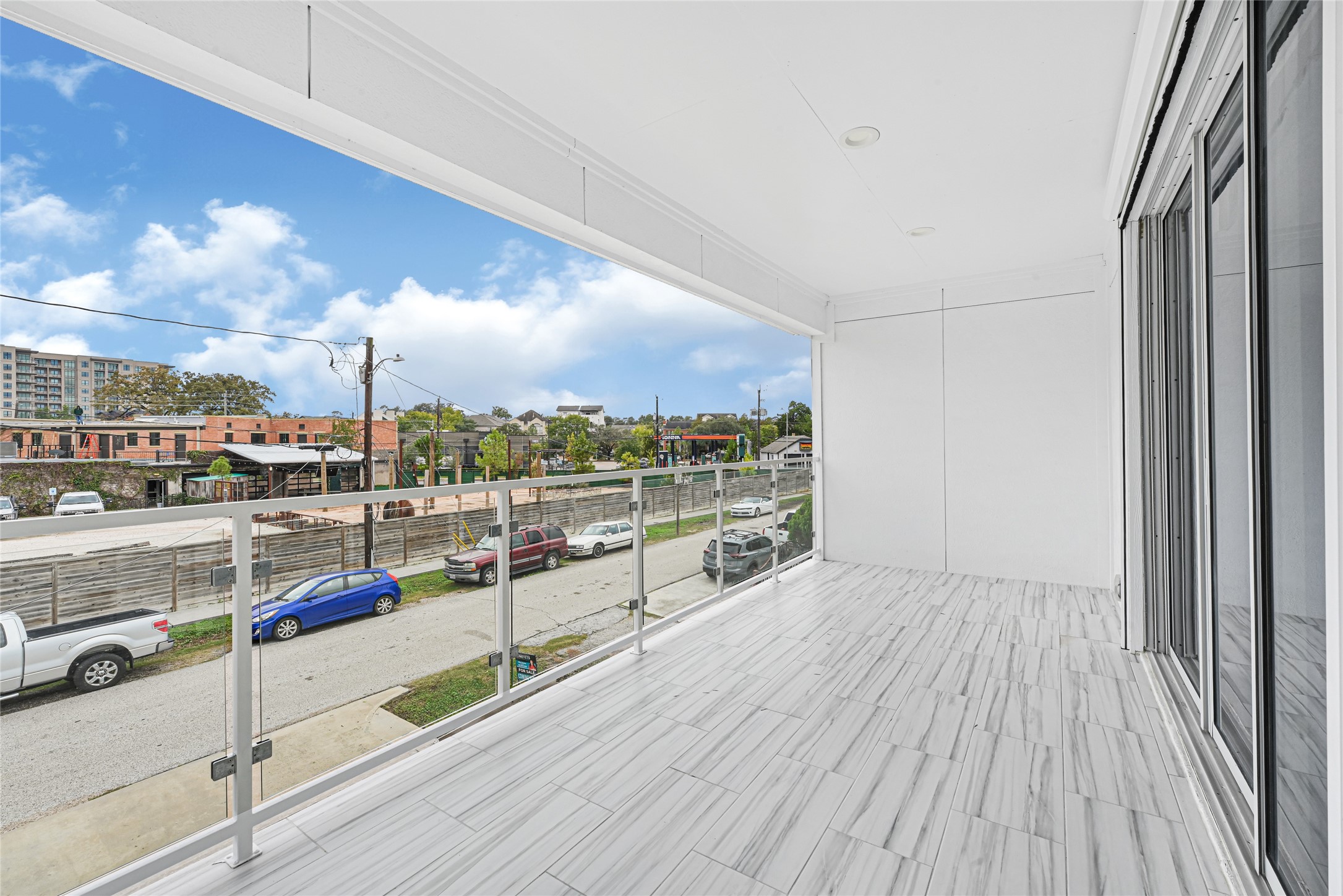6118 Truro Street Property Photo 25