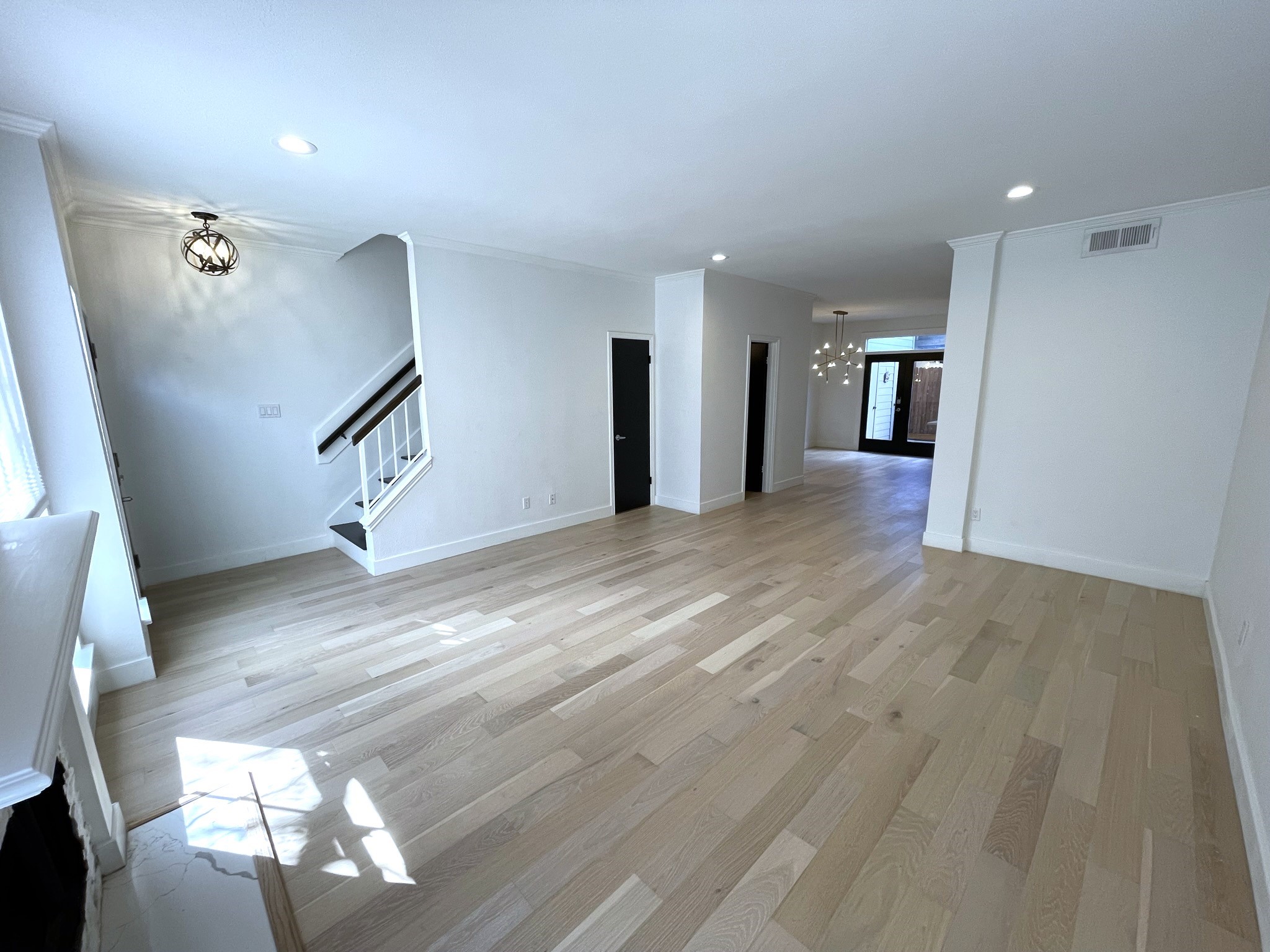 1201 Mcduffie St Street 151 Property Photo 4