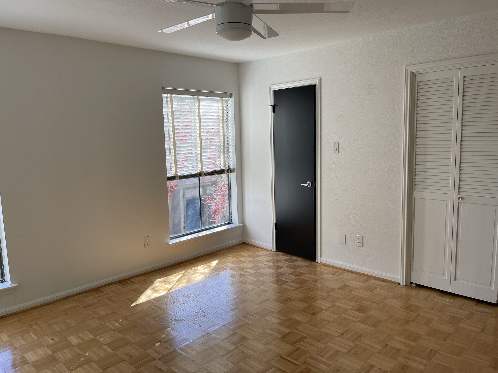 1201 Mcduffie St Street 151 Property Photo 31