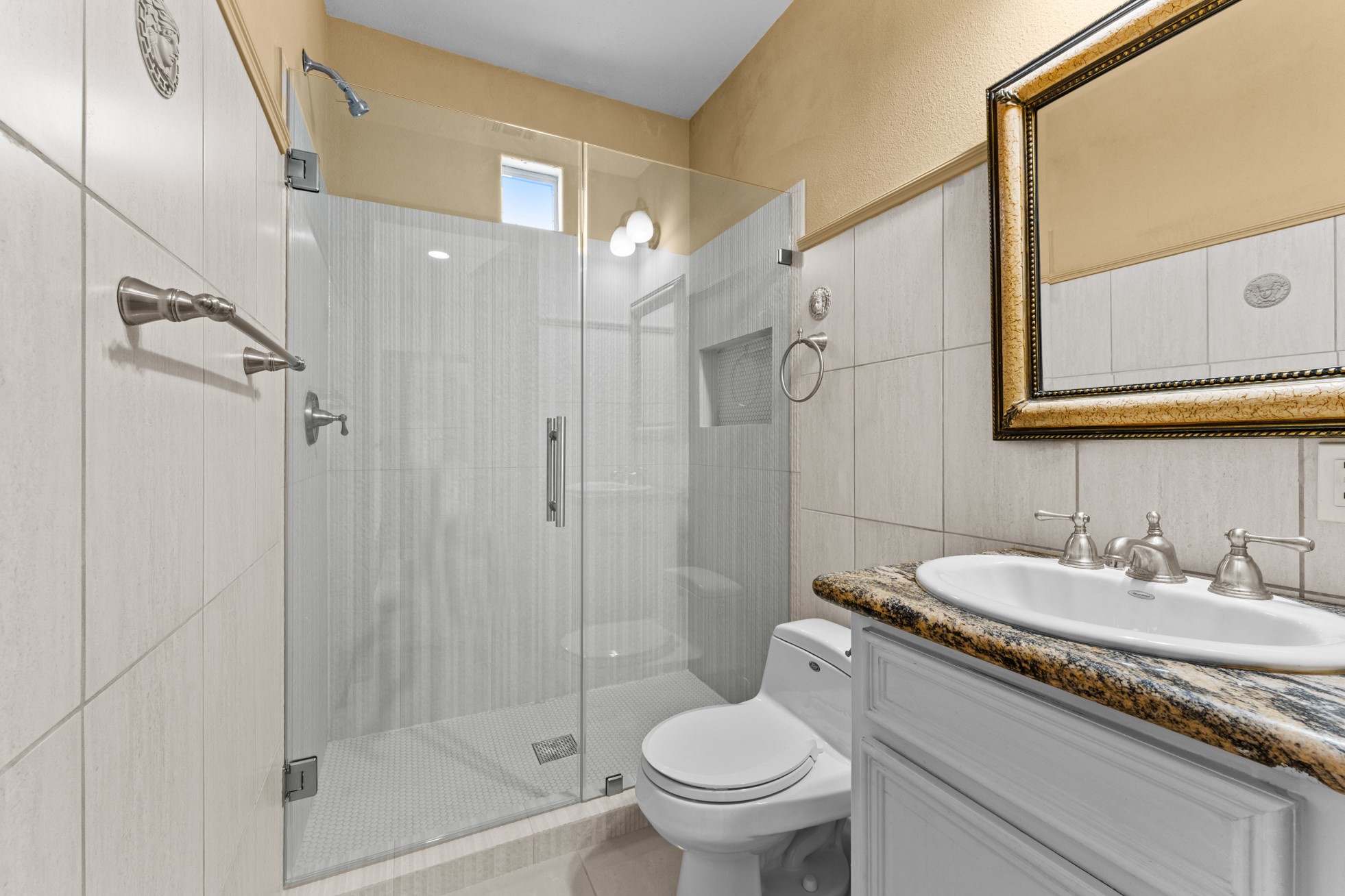 6018 Kirby Drive Property Photo 30