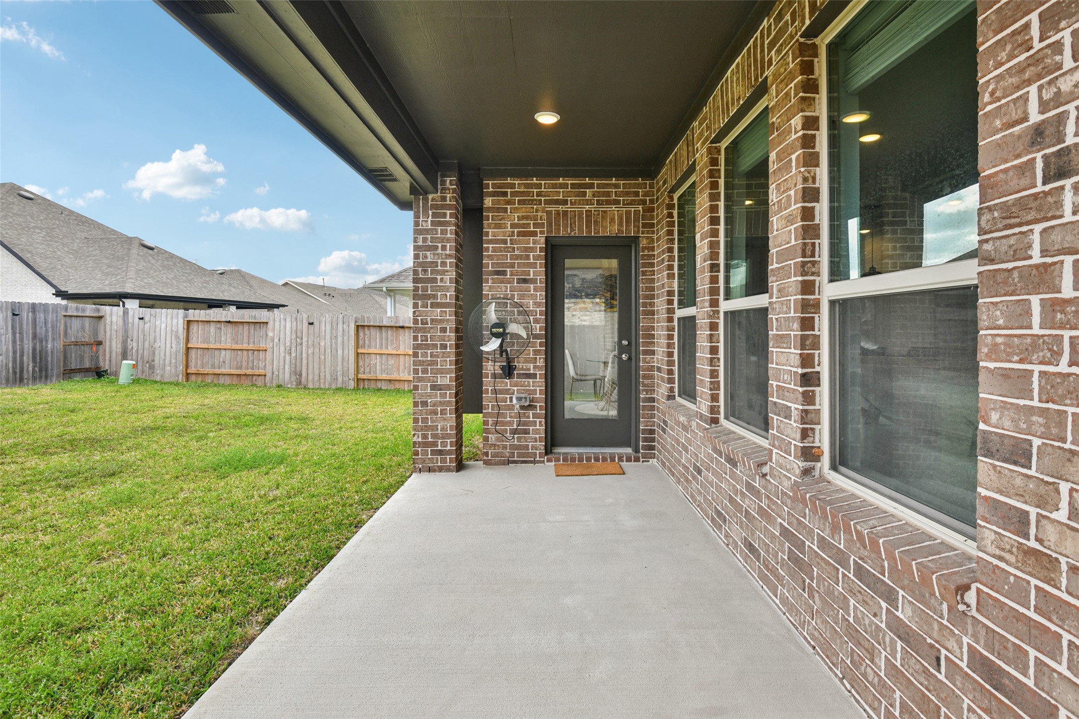 4806 Sand Clouds Drive Property Photo 14
