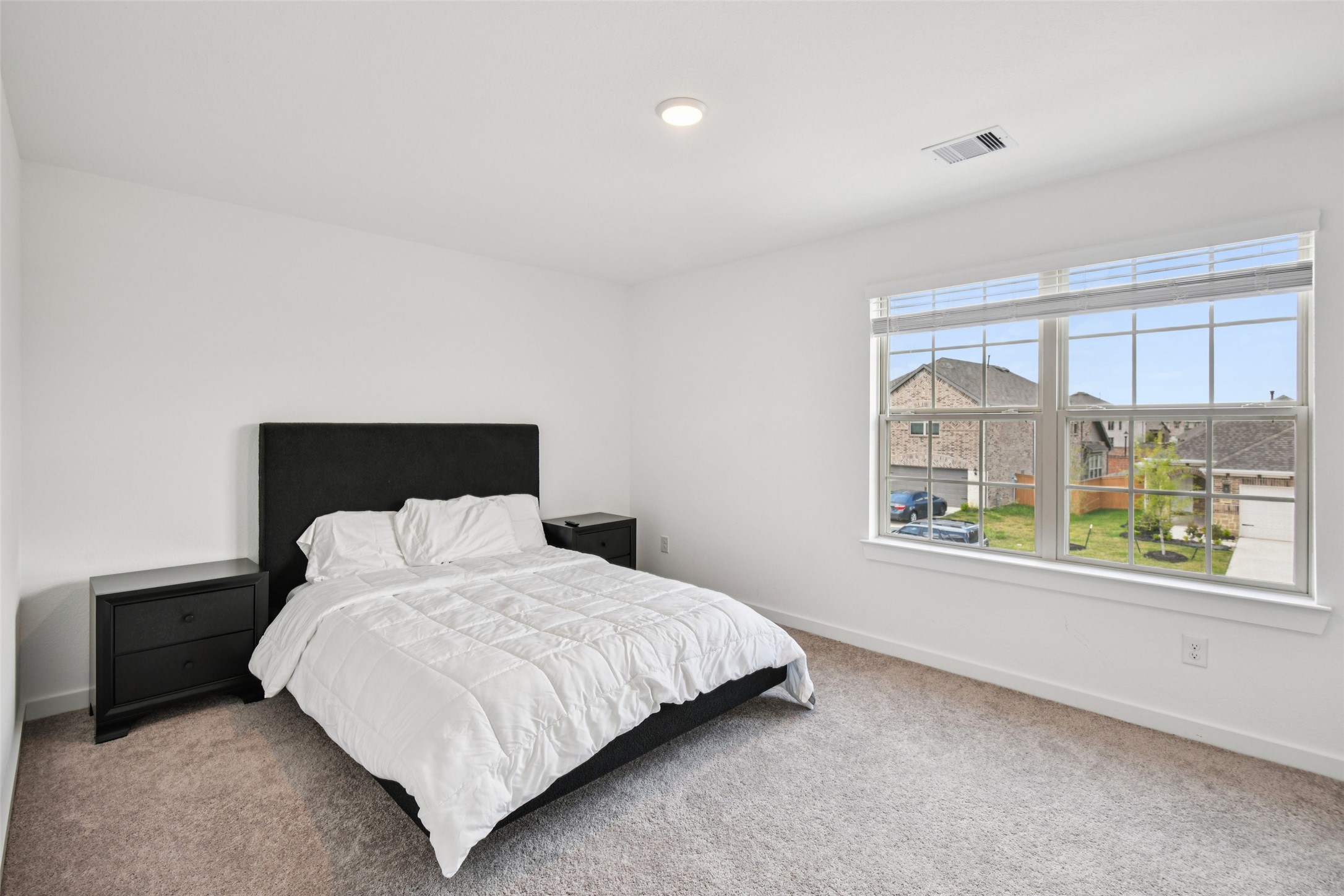4806 Sand Clouds Drive Property Photo 36