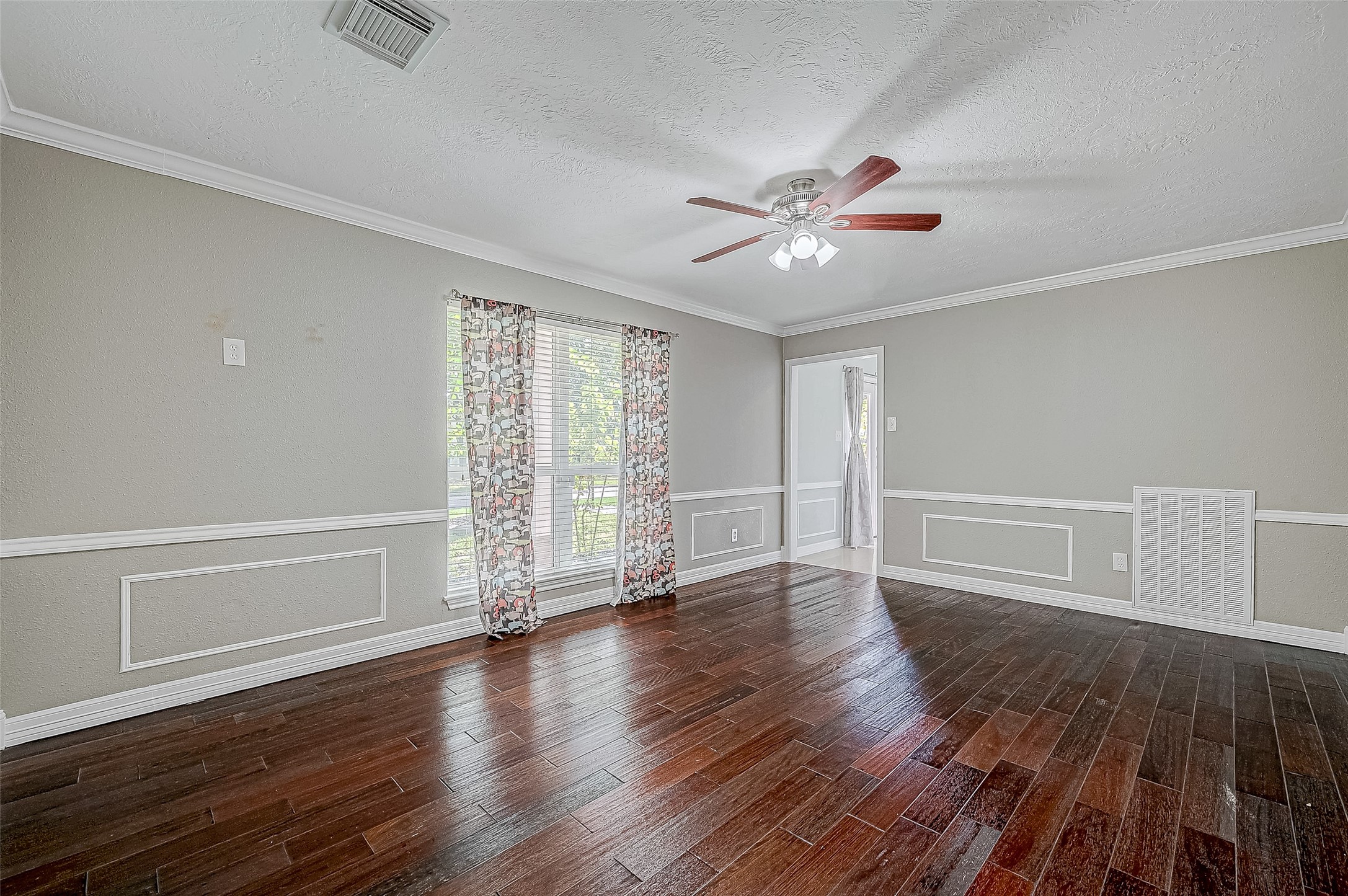8110 Bent Oak Lane Property Photo 9