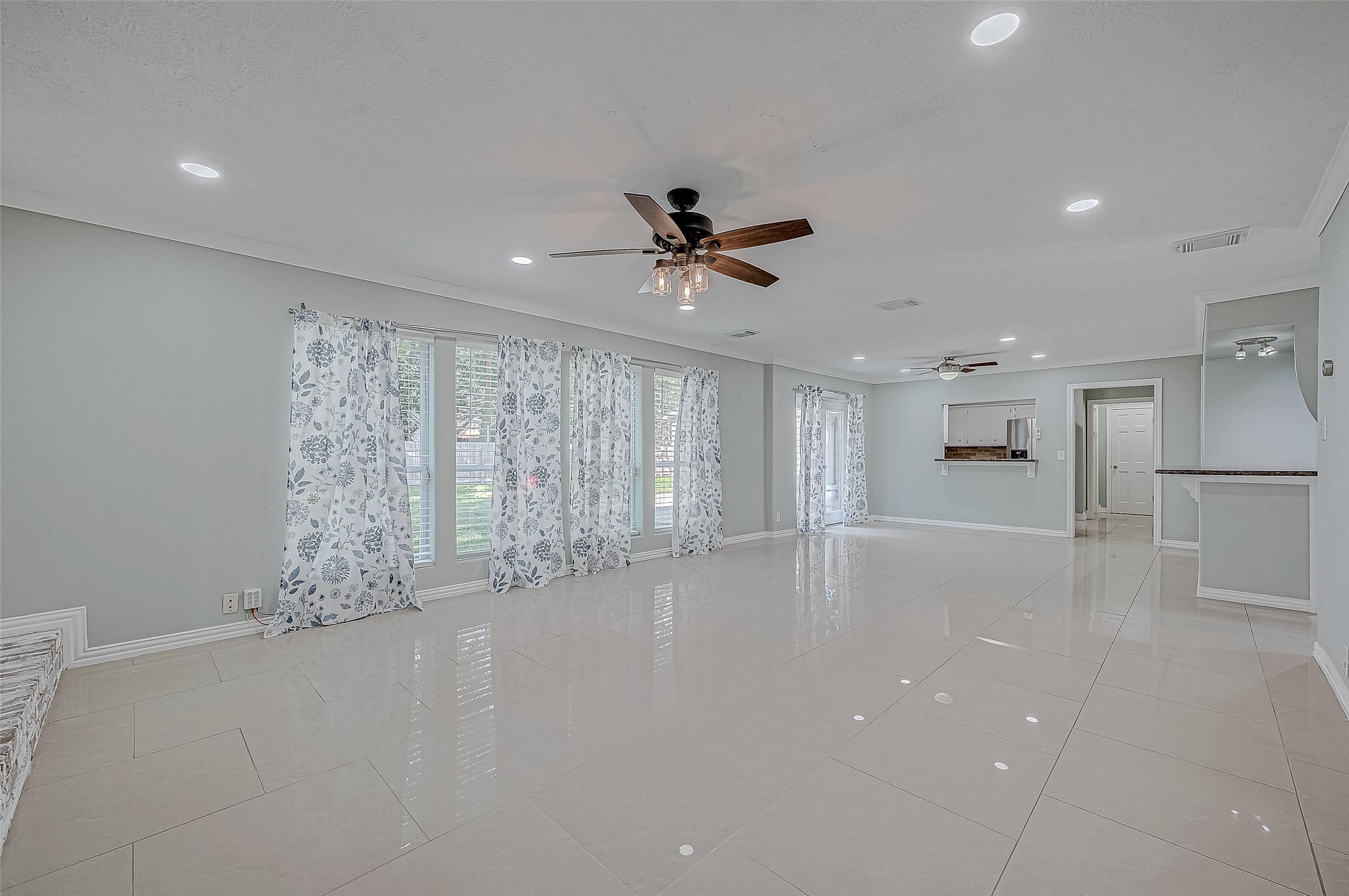 8110 Bent Oak Lane Property Photo 13