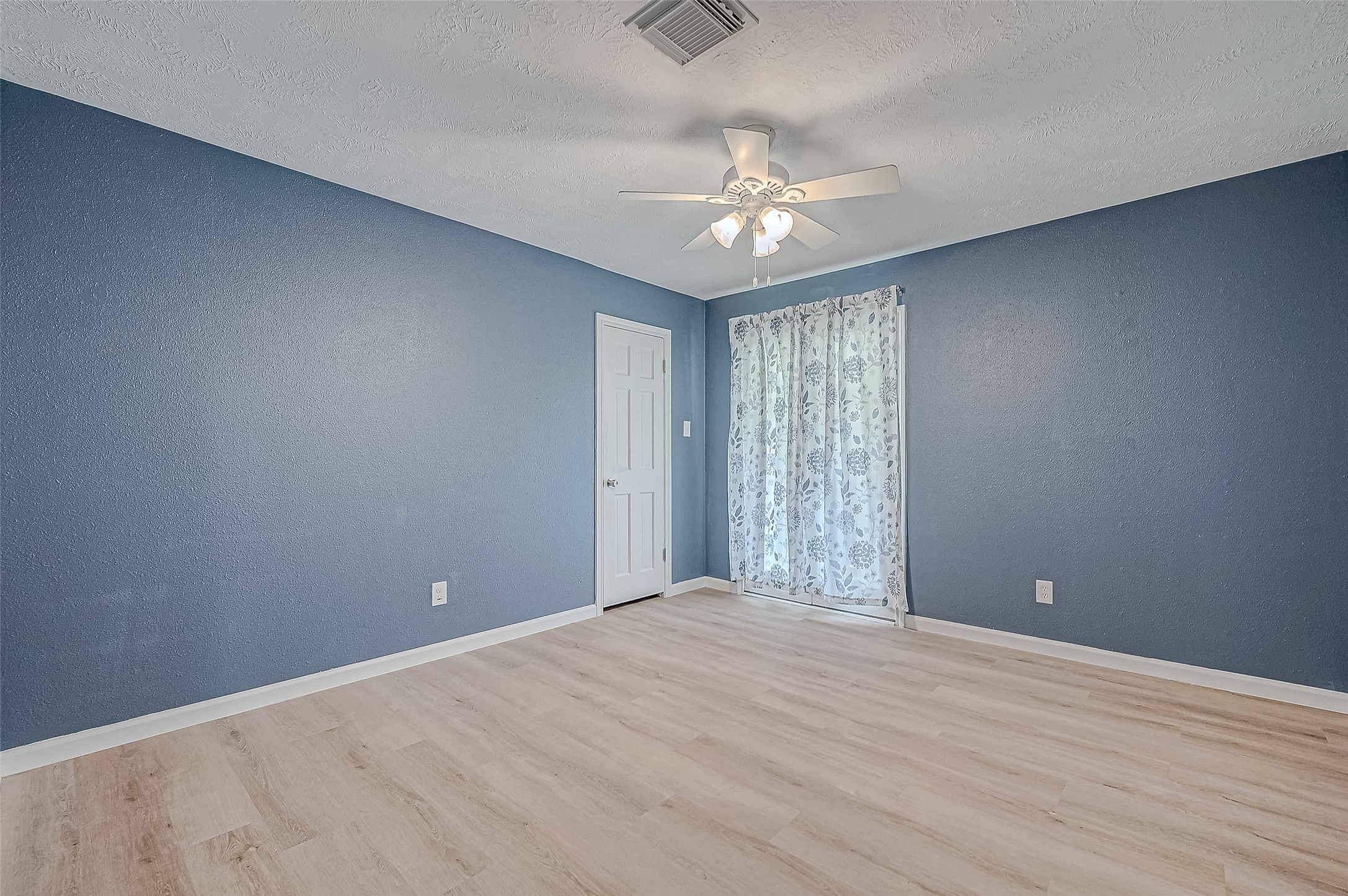 8110 Bent Oak Lane Property Photo 27