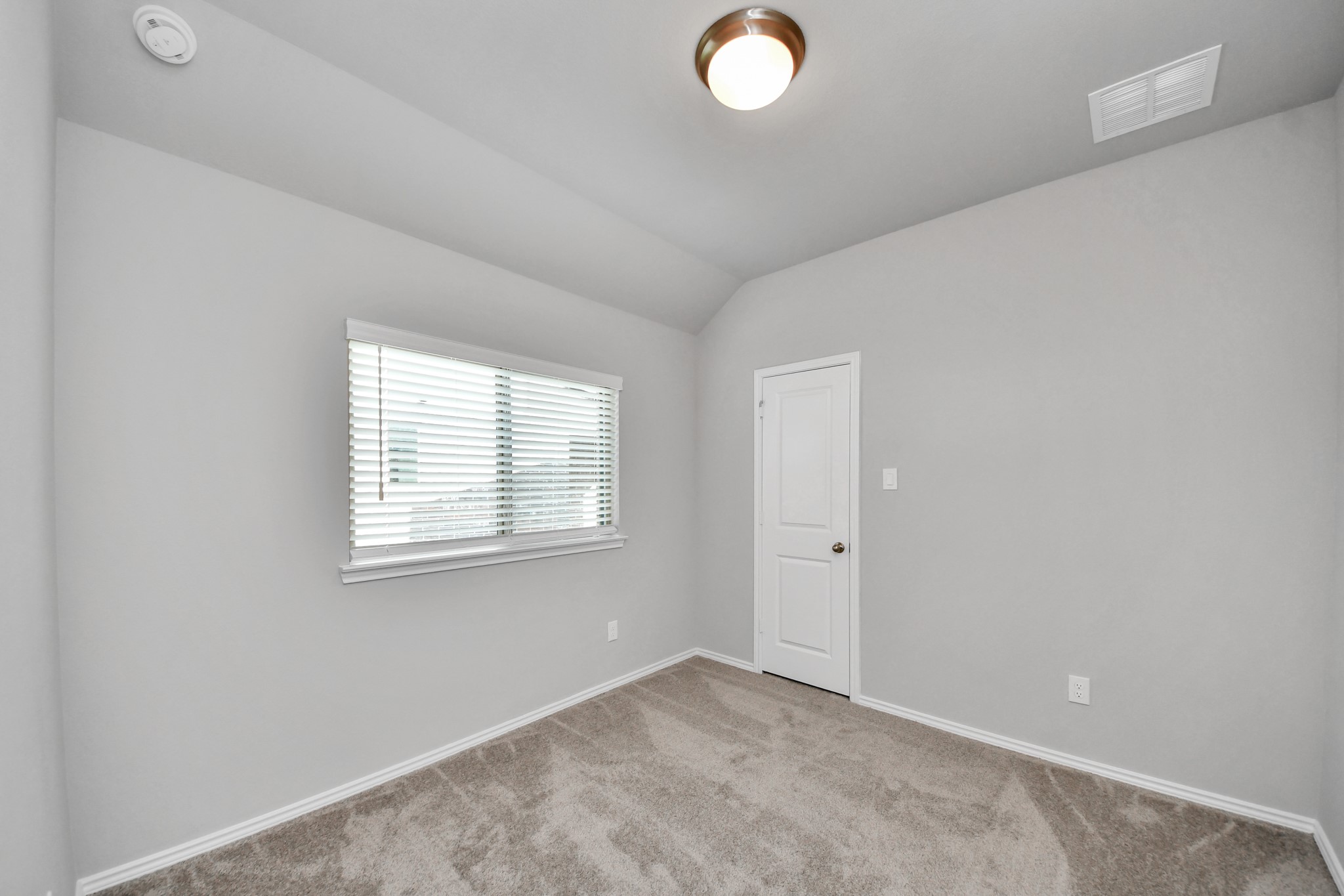 21239 Speckled Trout Lane Property Photo 11