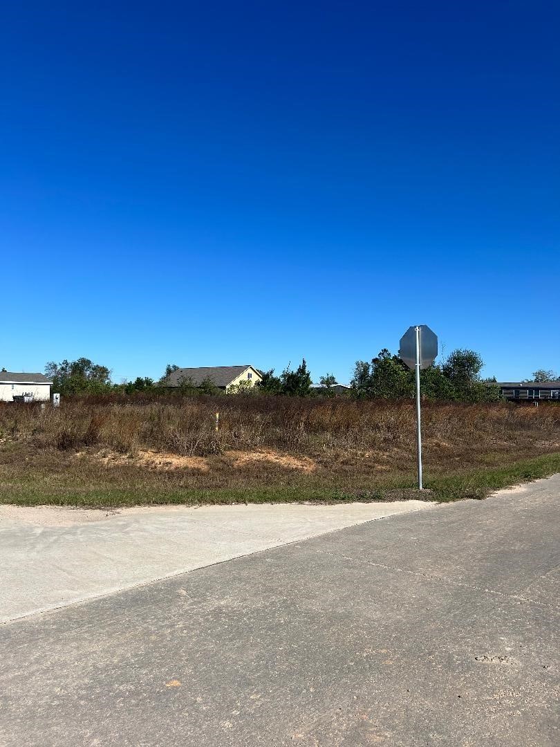 5714 Road 5729 Property Photo 1