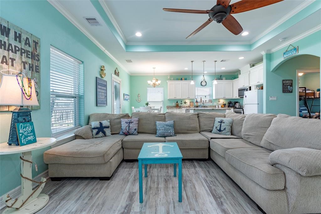 987 Surf Property Photo 16
