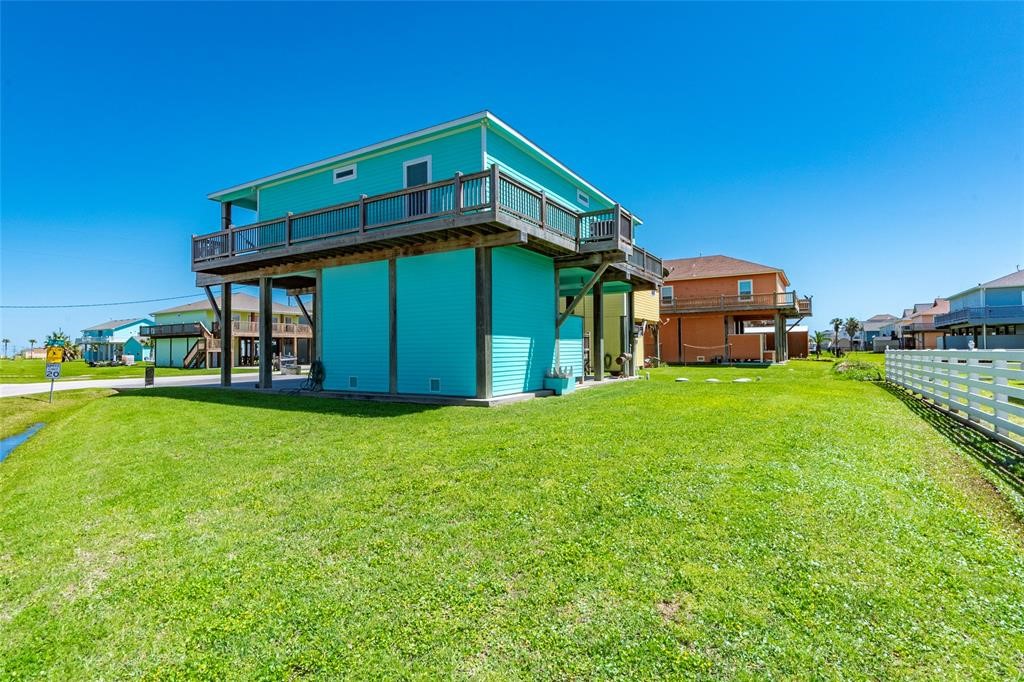 987 Surf Property Photo 38