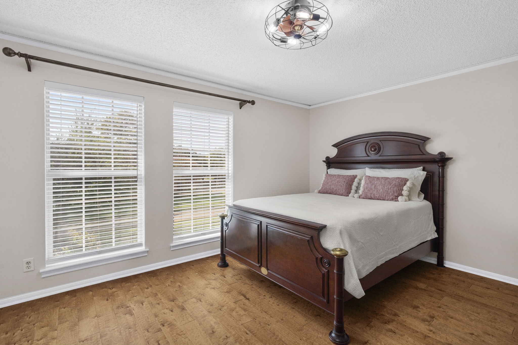 443 Fox Briar Lane Property Photo 37