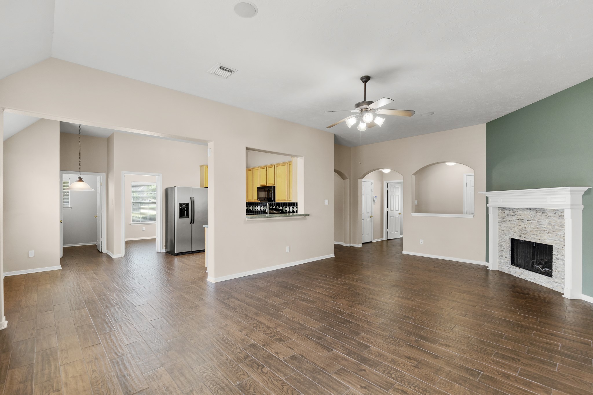 3403 Cypress Village Drive Property Photo 3