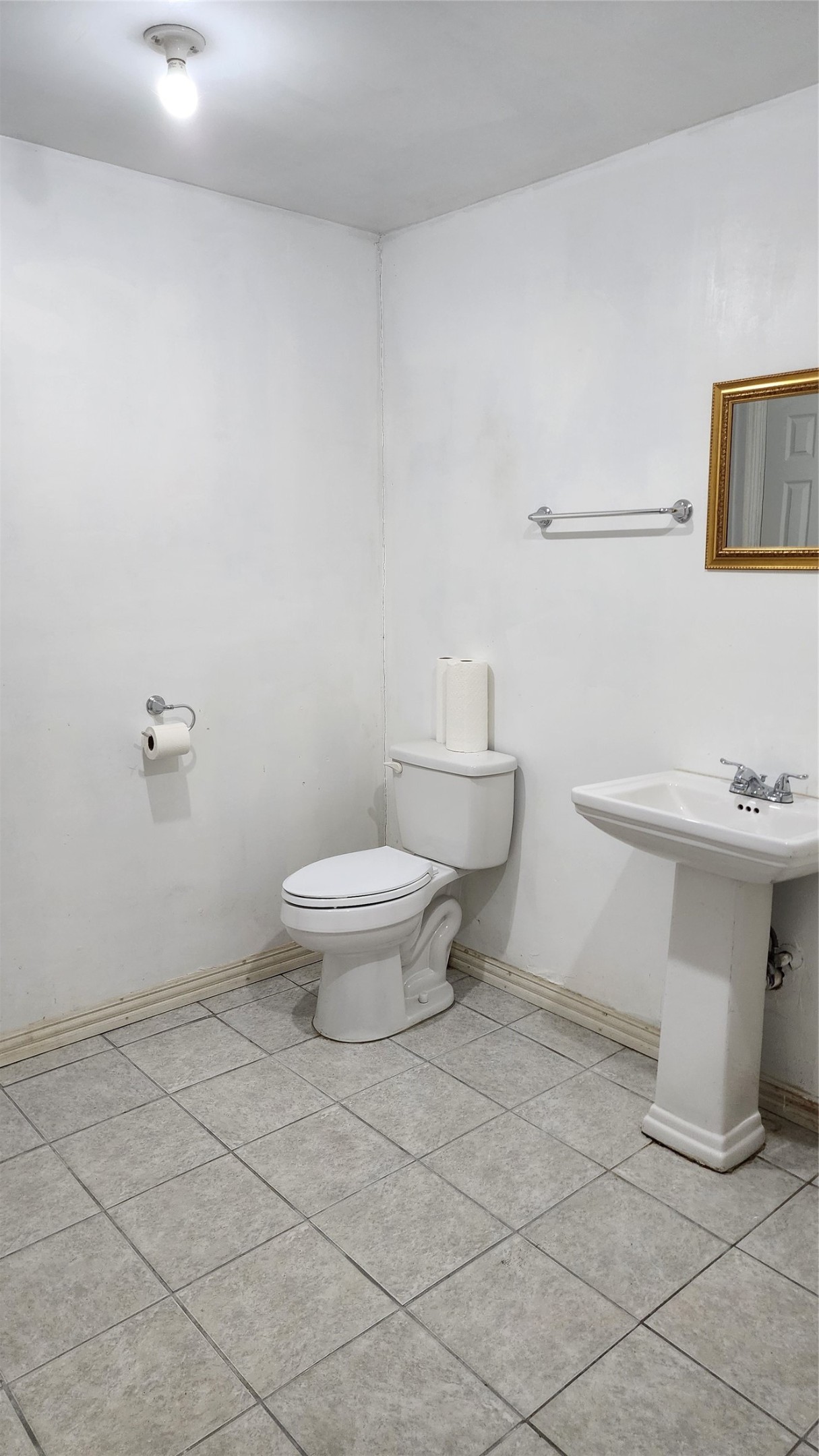 11015 Fleming Drive Property Photo 38
