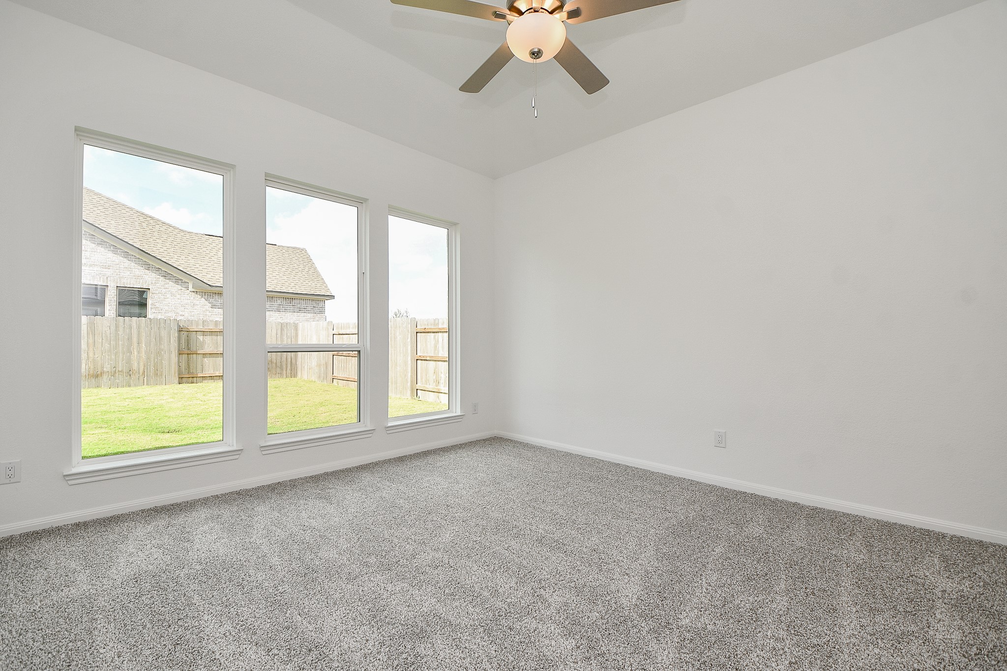 7207 Prairie Heights Drive Property Photo 9