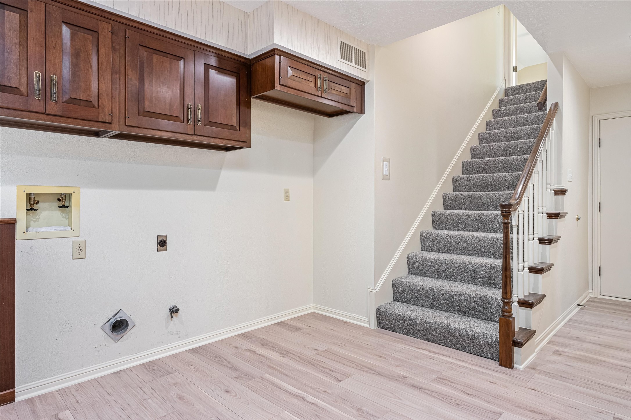 1715 Avenue D Property Photo 26
