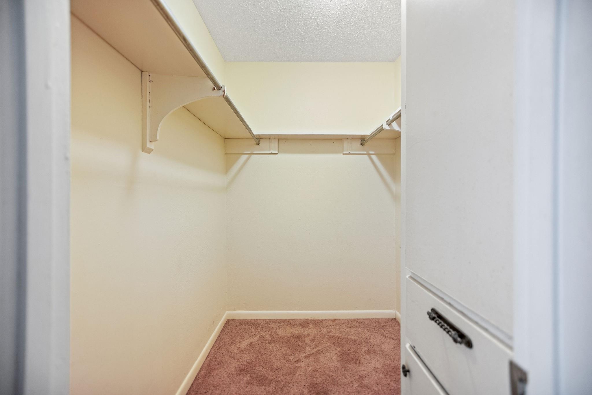 2107 Jackson Street Property Photo 22