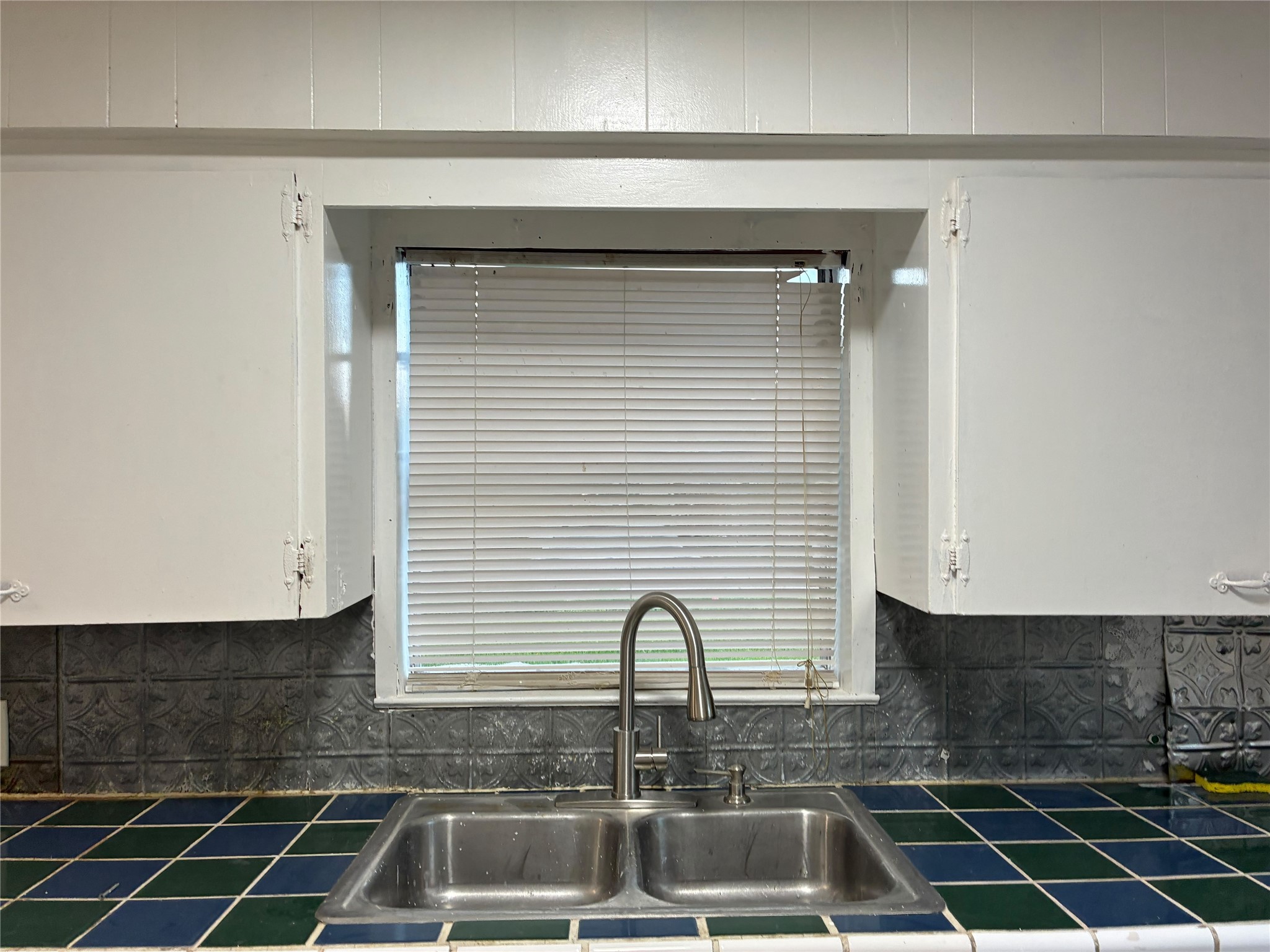1302 Thomas Avenue Property Photo 11