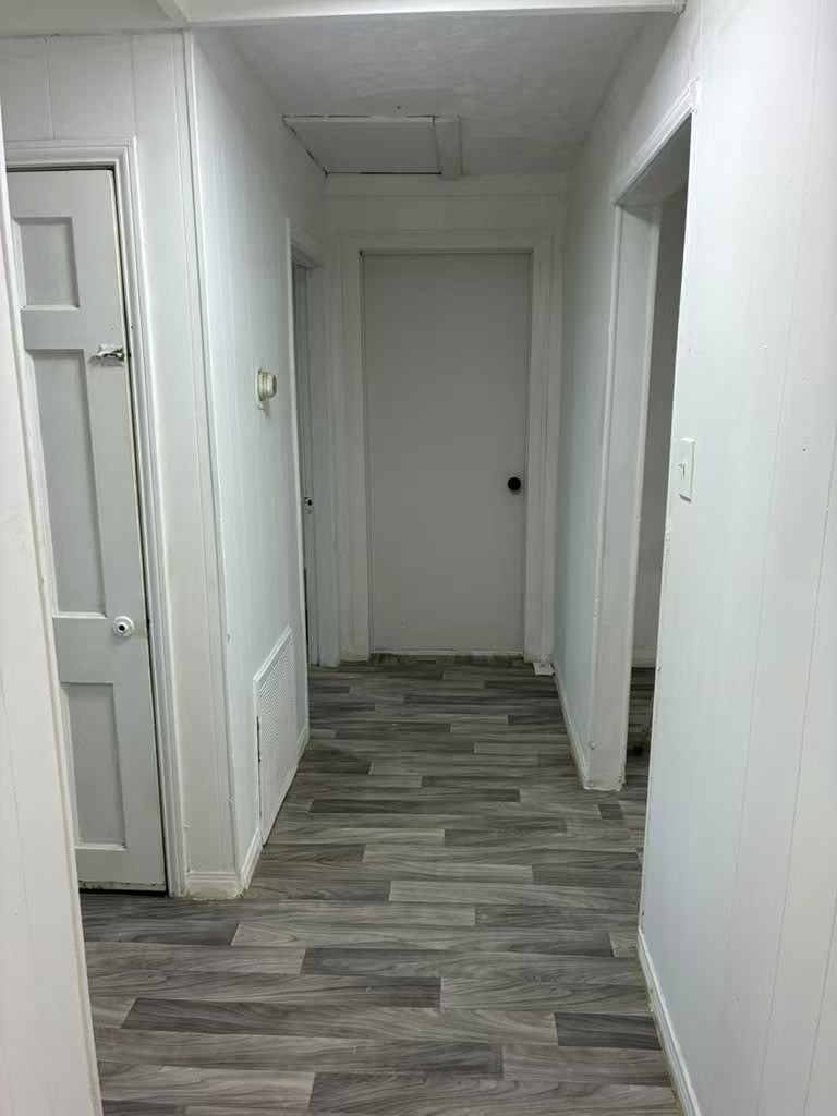 1302 Thomas Avenue Property Photo 14