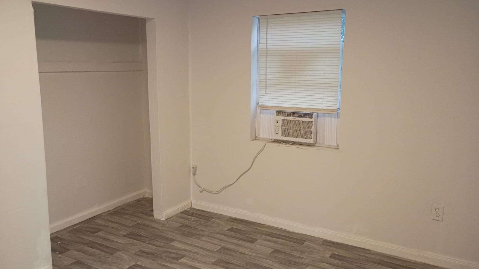1302 Thomas Avenue Property Photo 15