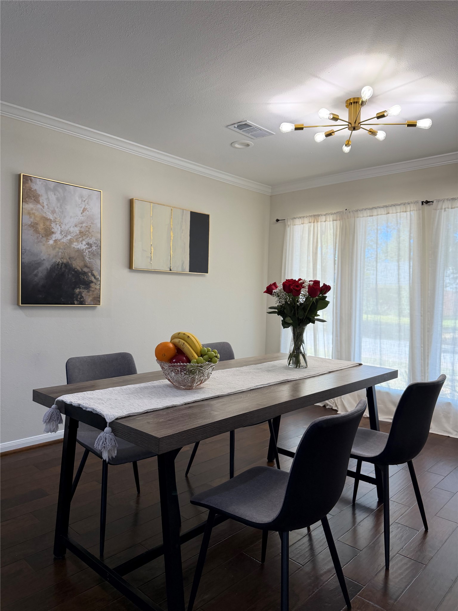 5534 Loch Lomond Drive Property Photo 11