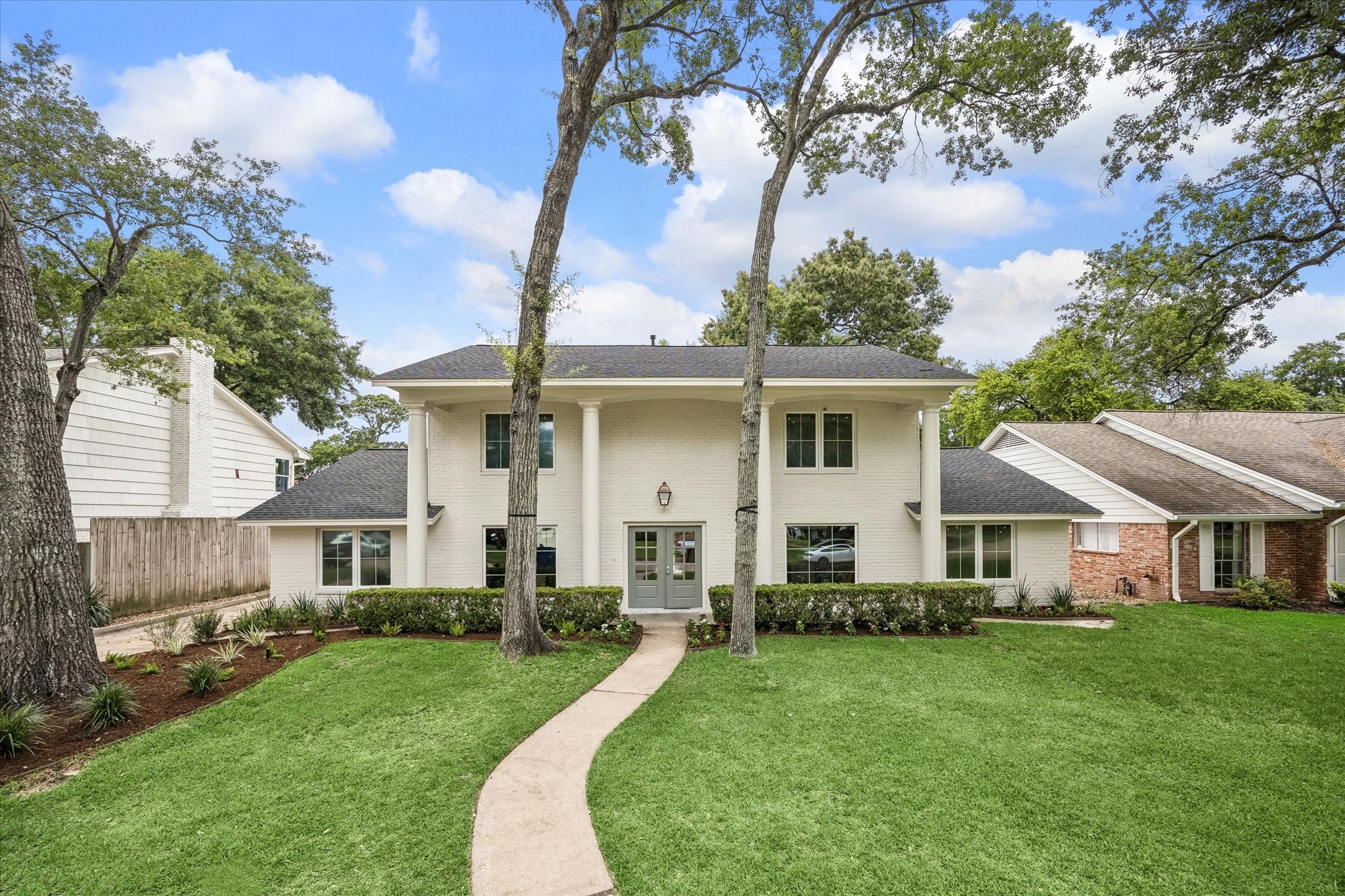 10806 Britoak Lane Property Photo 1