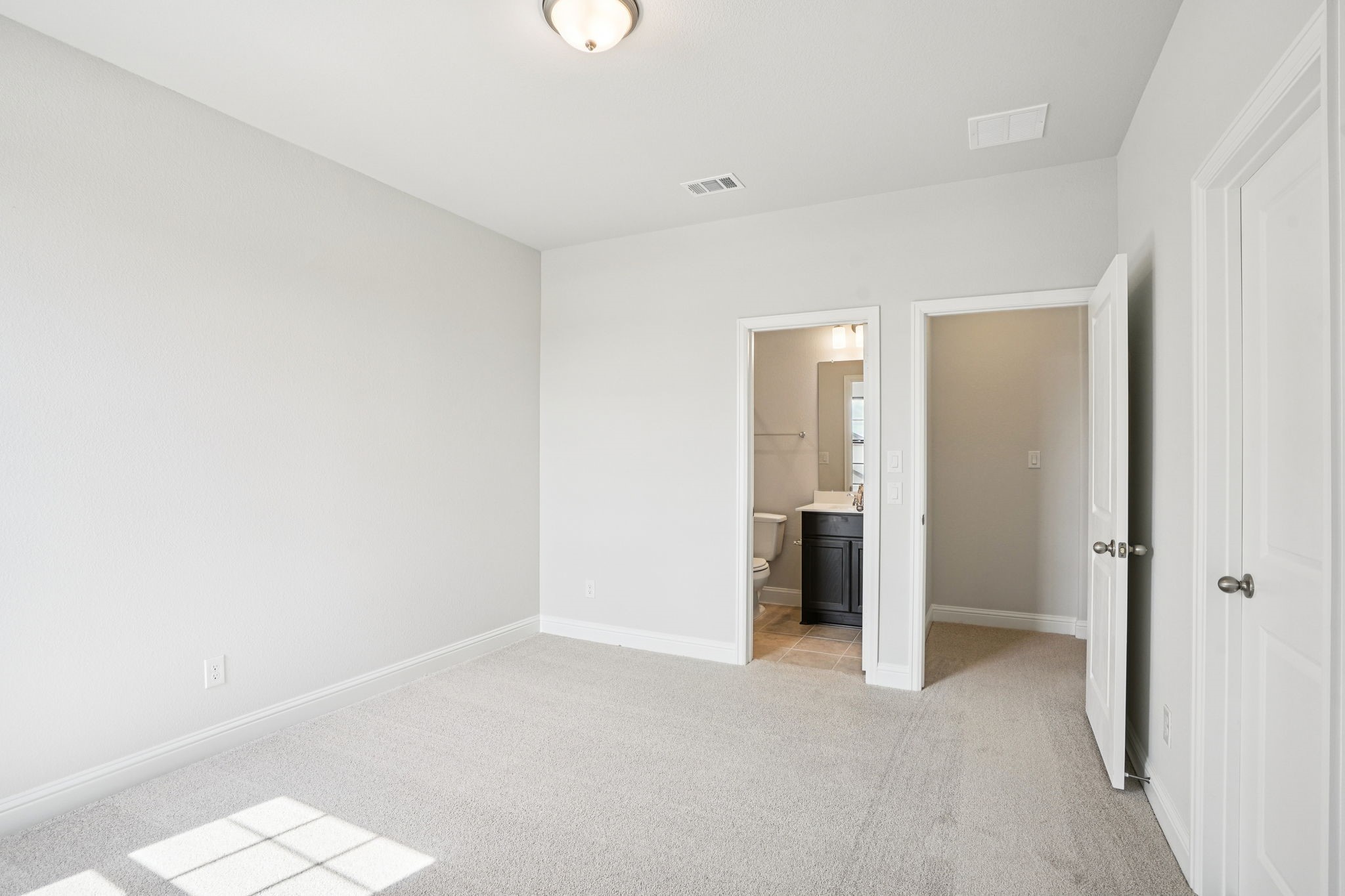 5426 Timpson Drive Property Photo 22