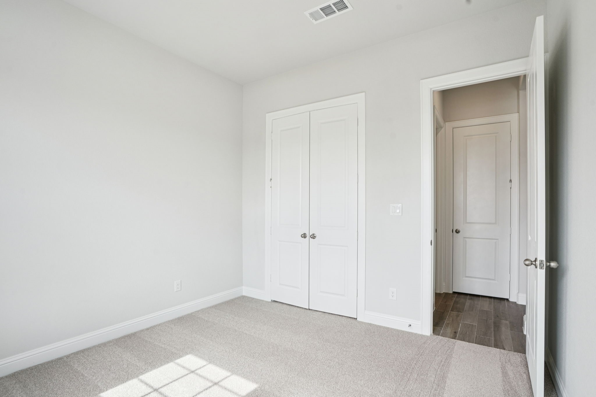 5426 Timpson Drive Property Photo 28