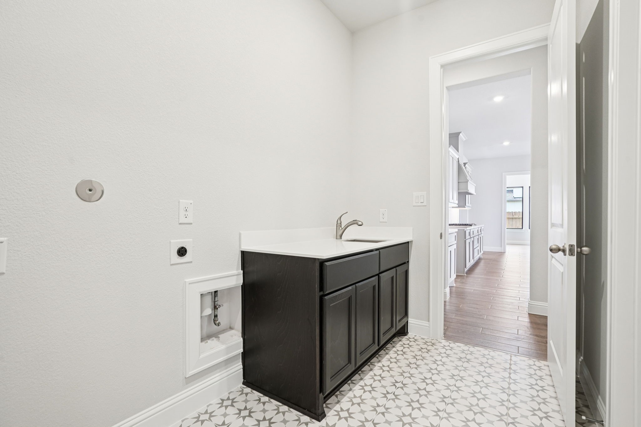 5426 Timpson Drive Property Photo 32