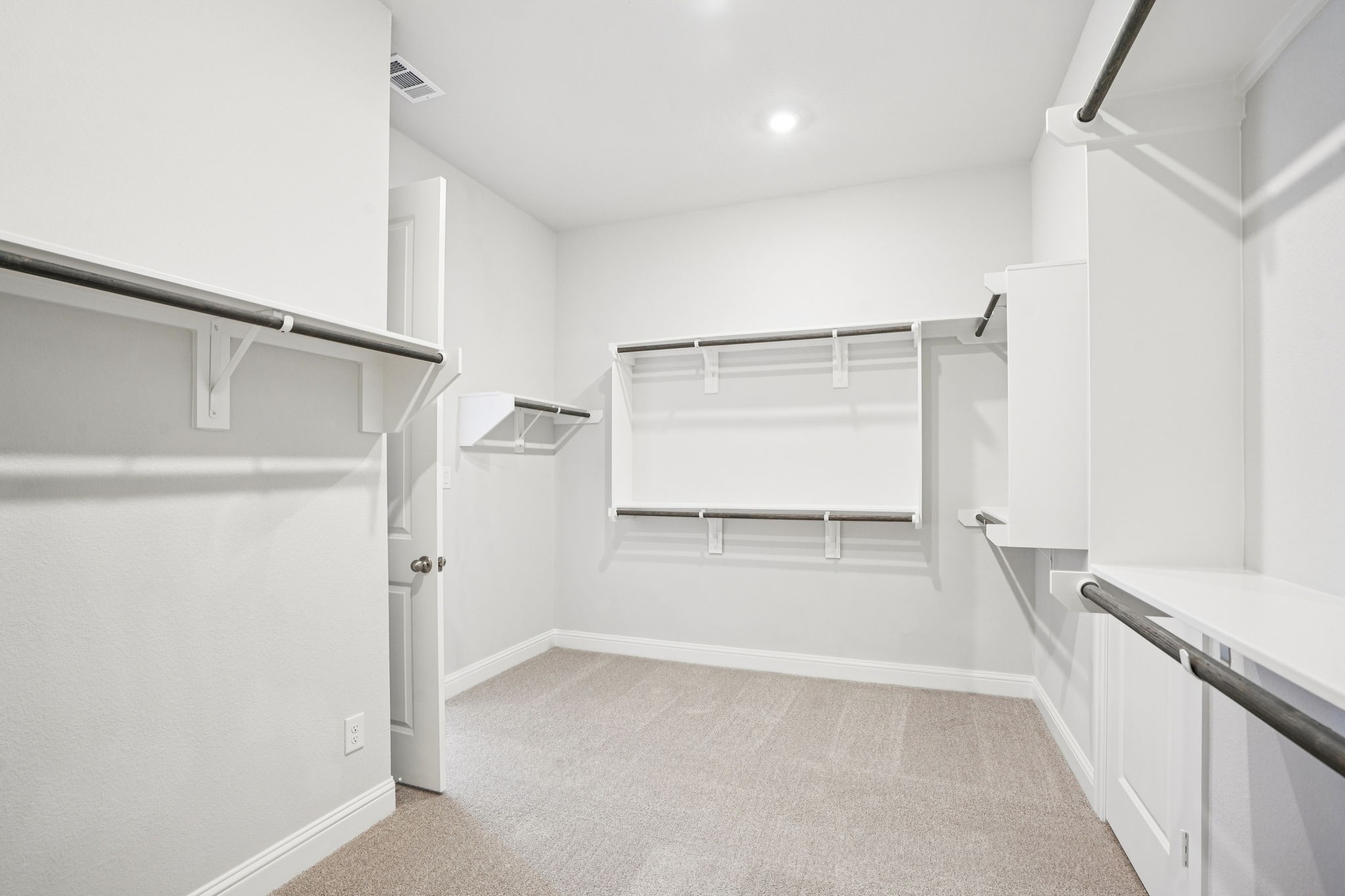5426 Timpson Drive Property Photo 33